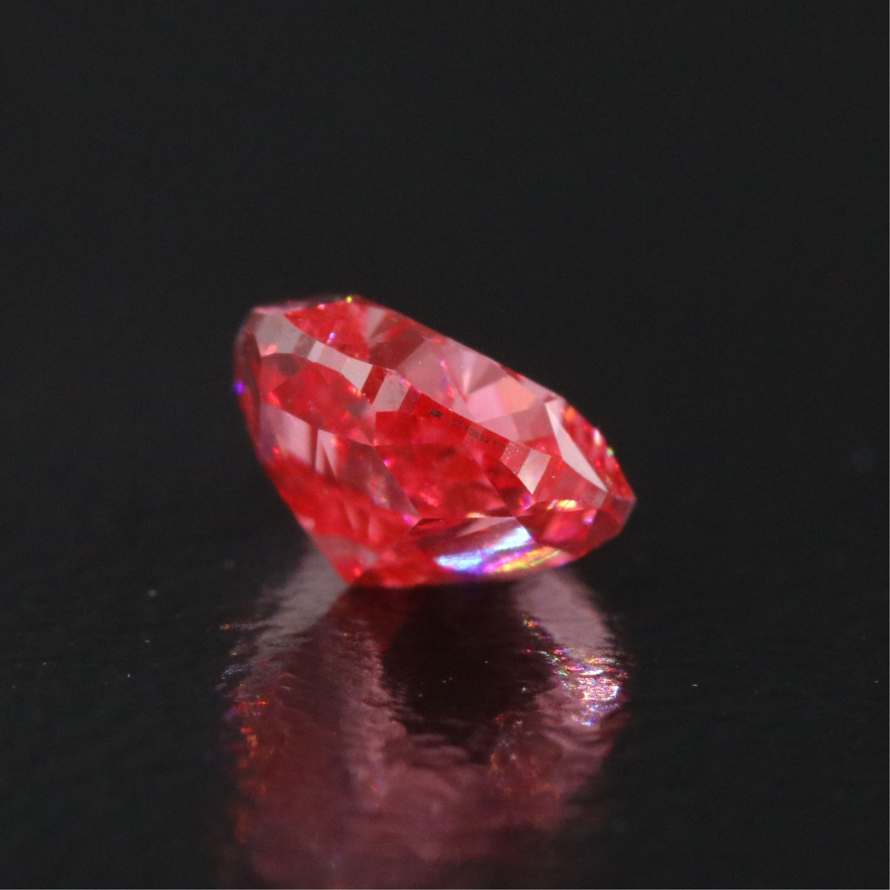 Loose 1.03 CT Fancy Vivid Pink Lab Grown Diamond with IGI Report