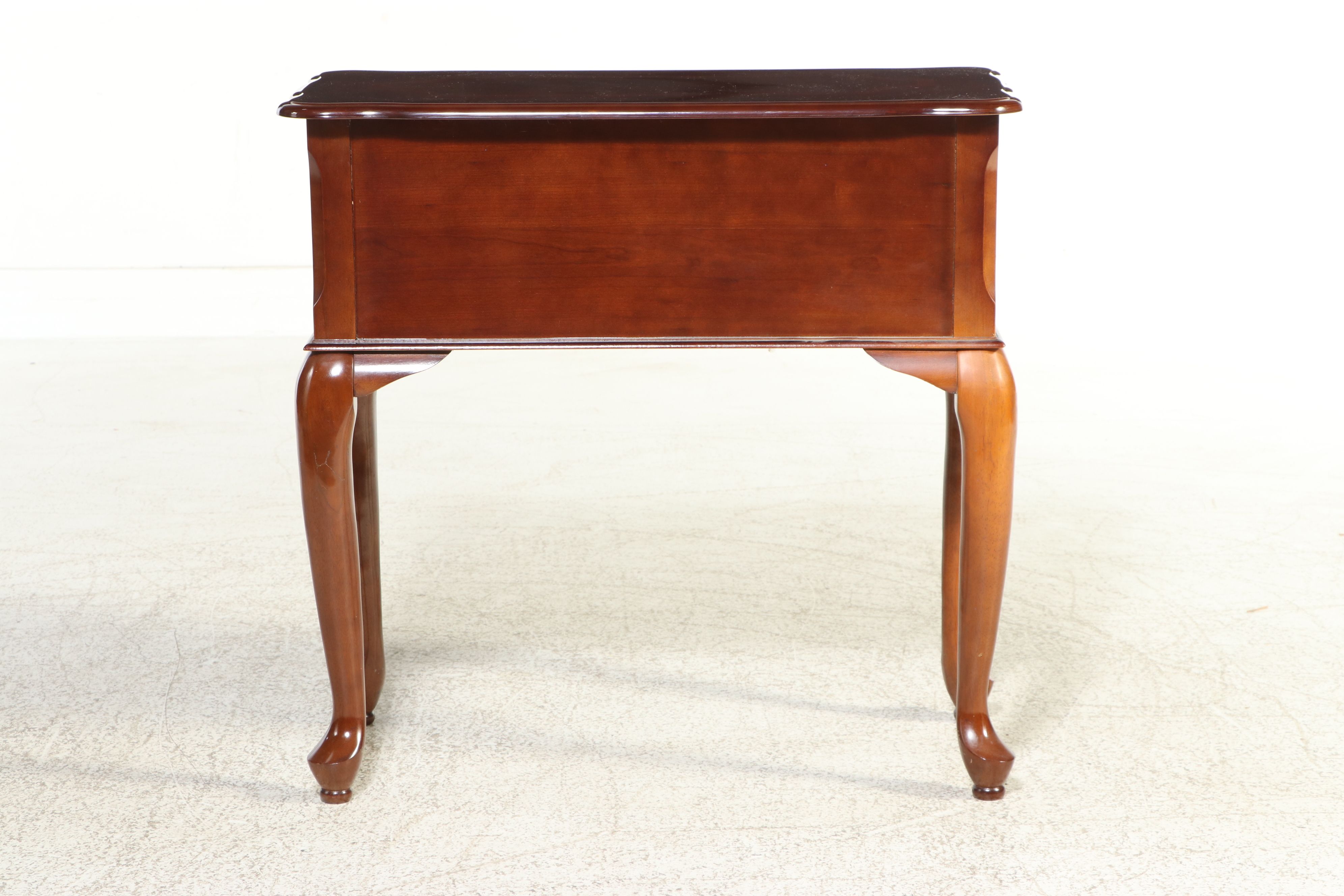 Queen Anne Style Dressing Table