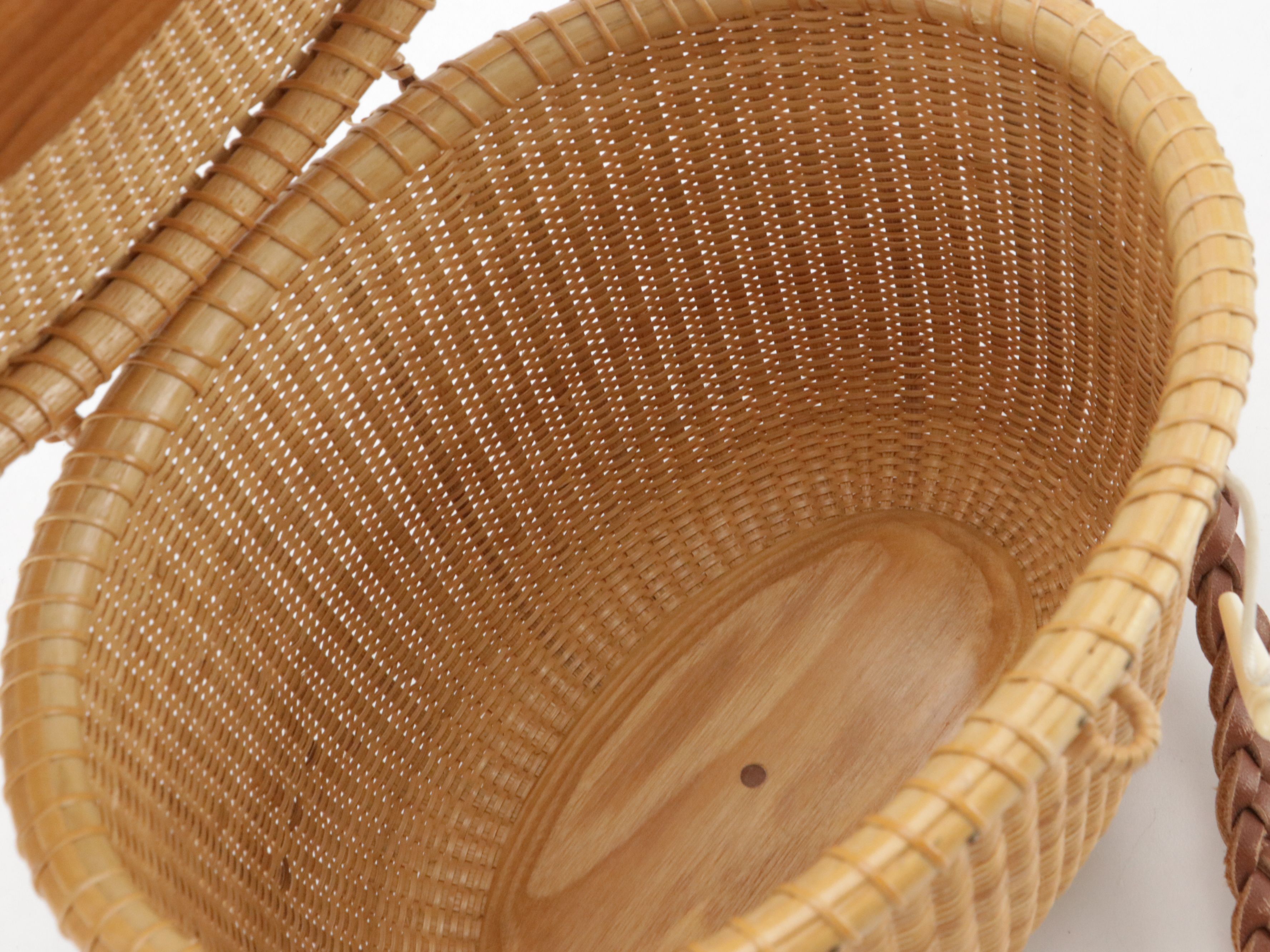 Nantucket Style Woven Basket Purse with Braided Leather Strap