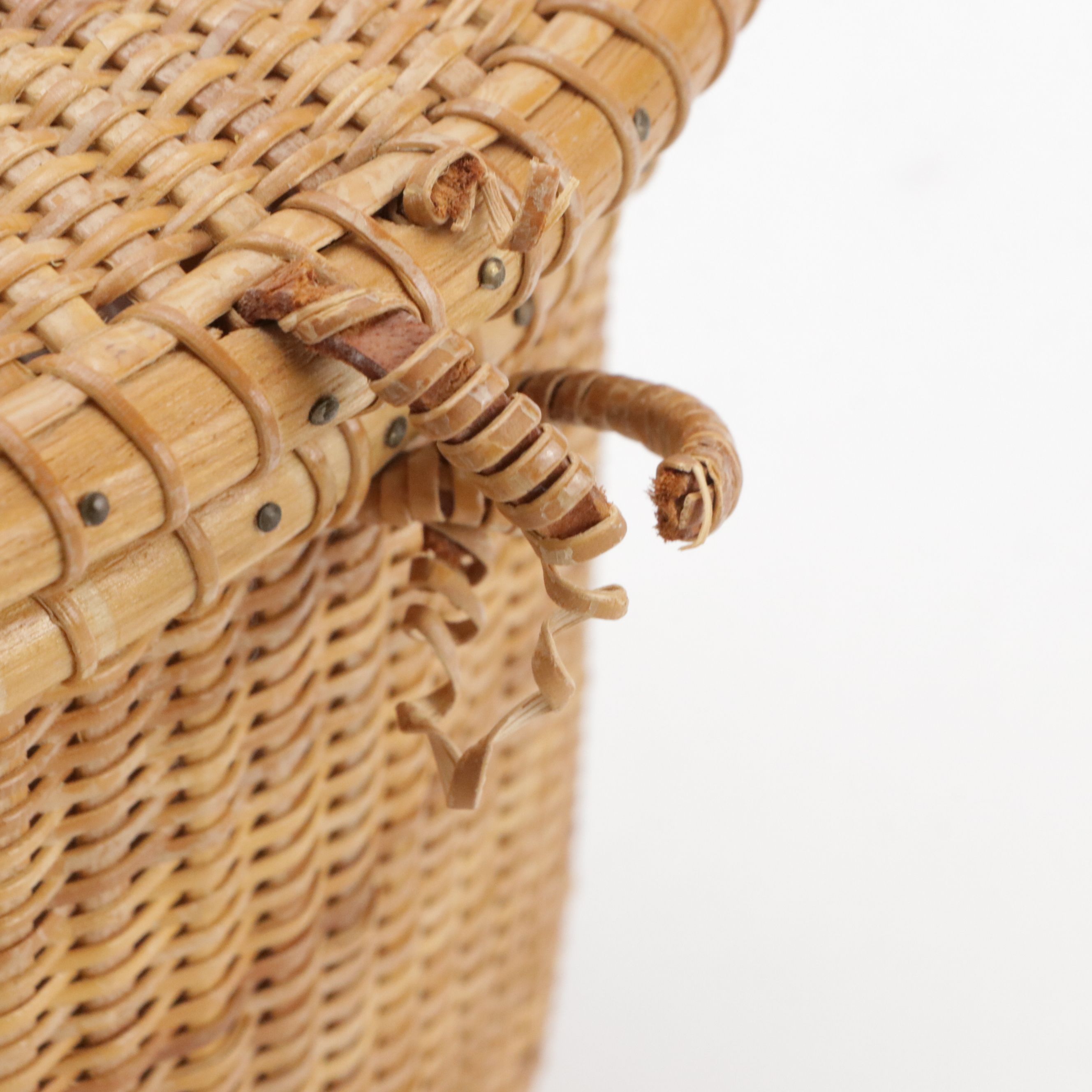 Nantucket Style Woven Basket Purse with Braided Leather Strap