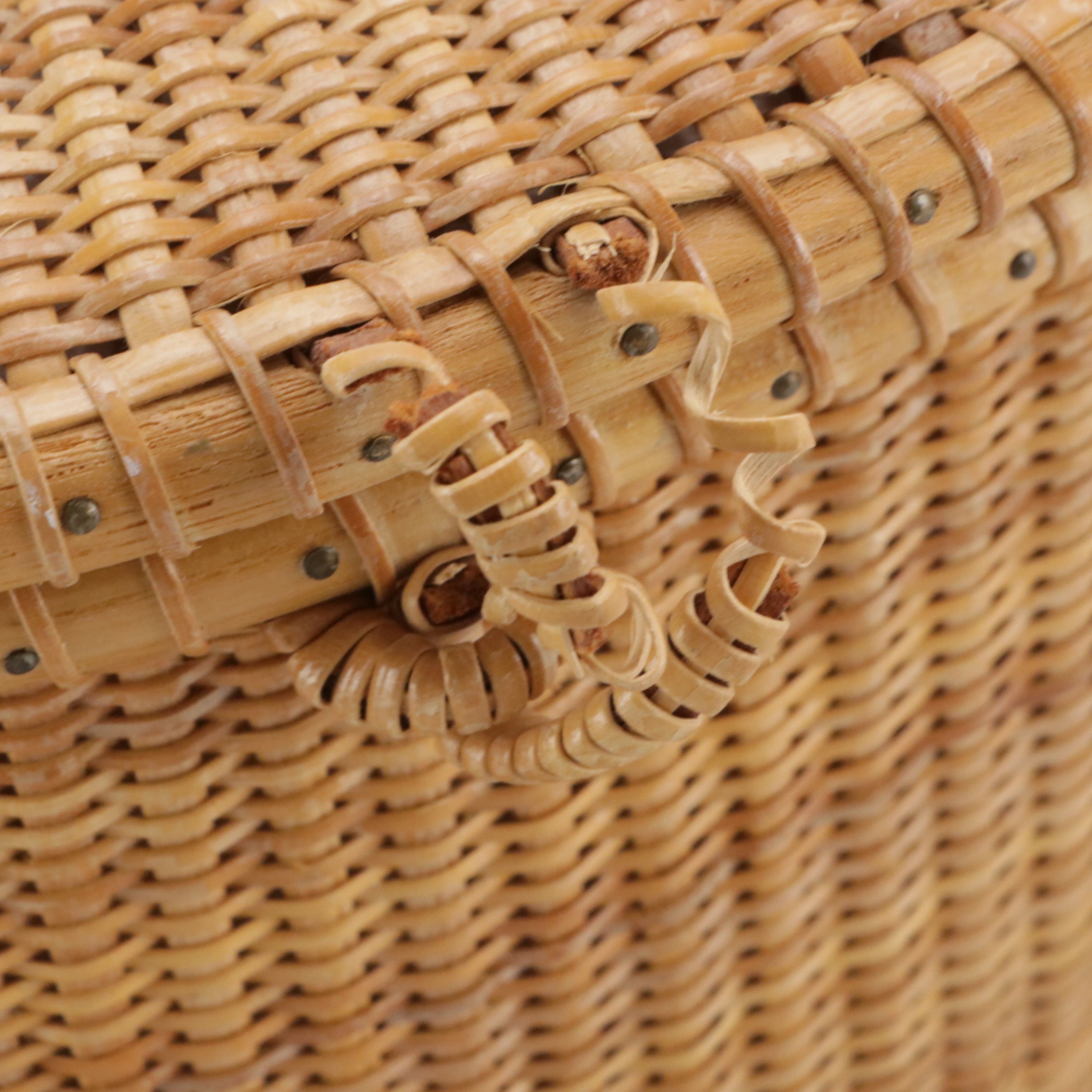 Nantucket Style Woven Basket Purse with Braided Leather Strap