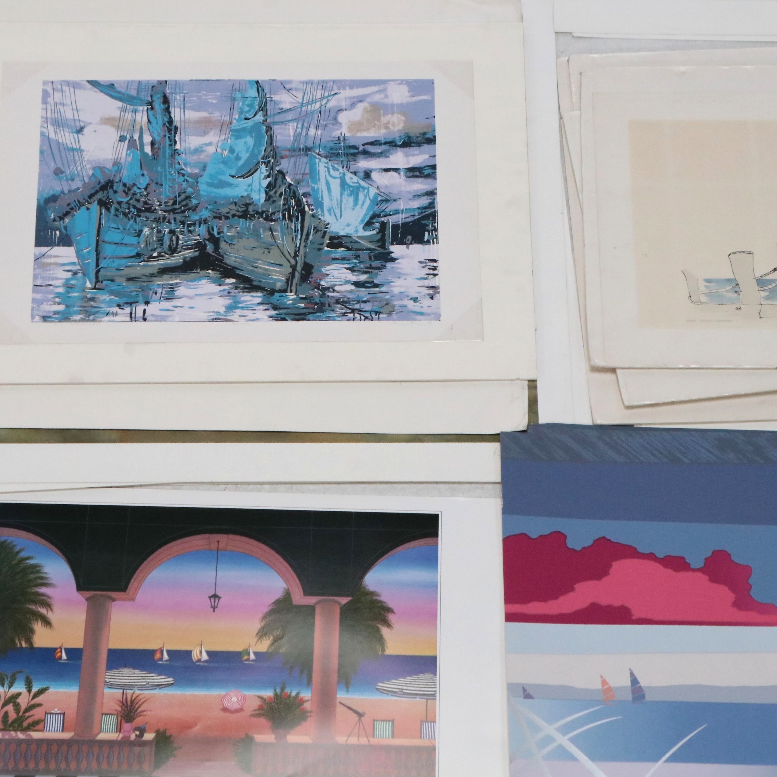 Uncommon Discoveries: A Seaside Getaway in Prints