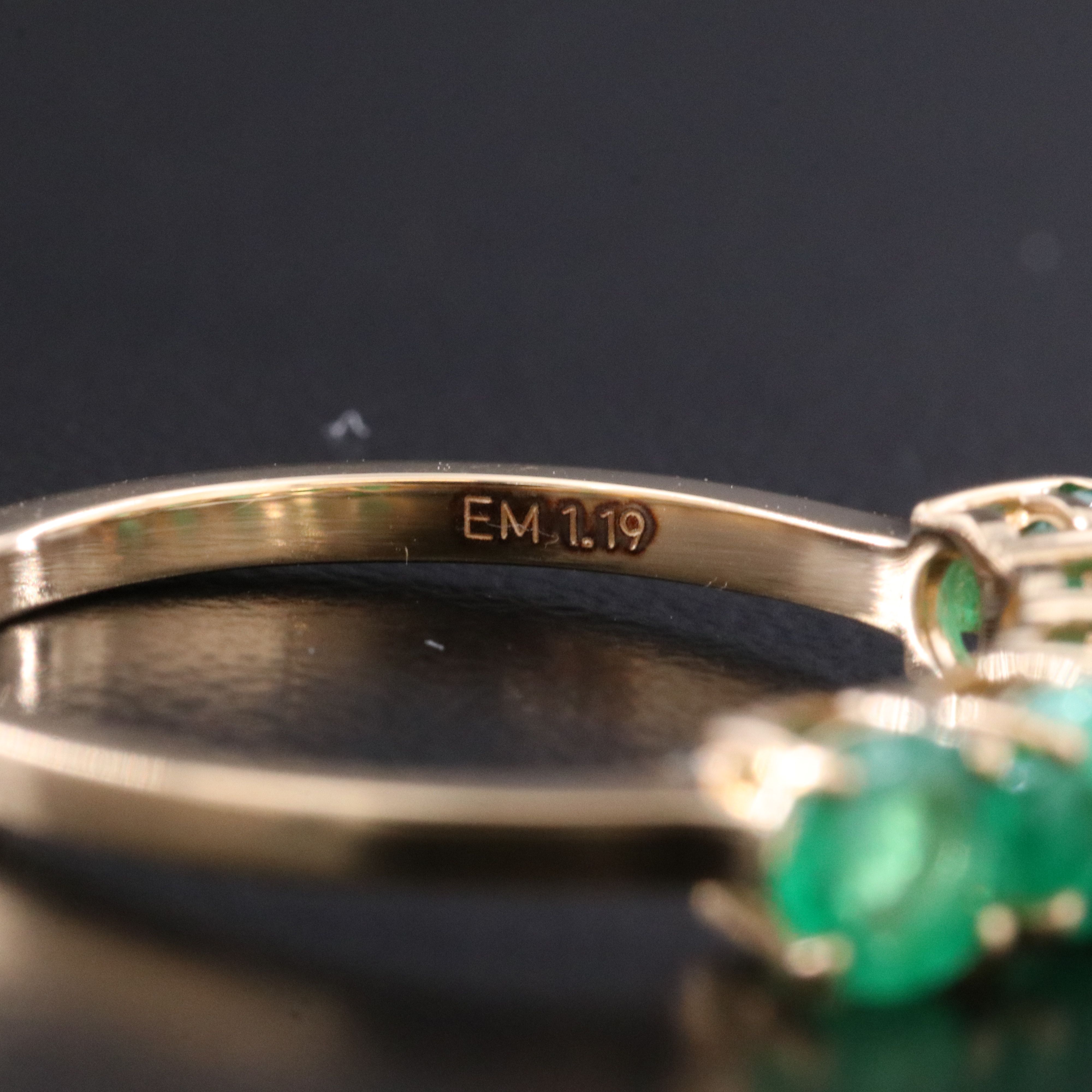 18K 1.19 CTW Emerald Ring
