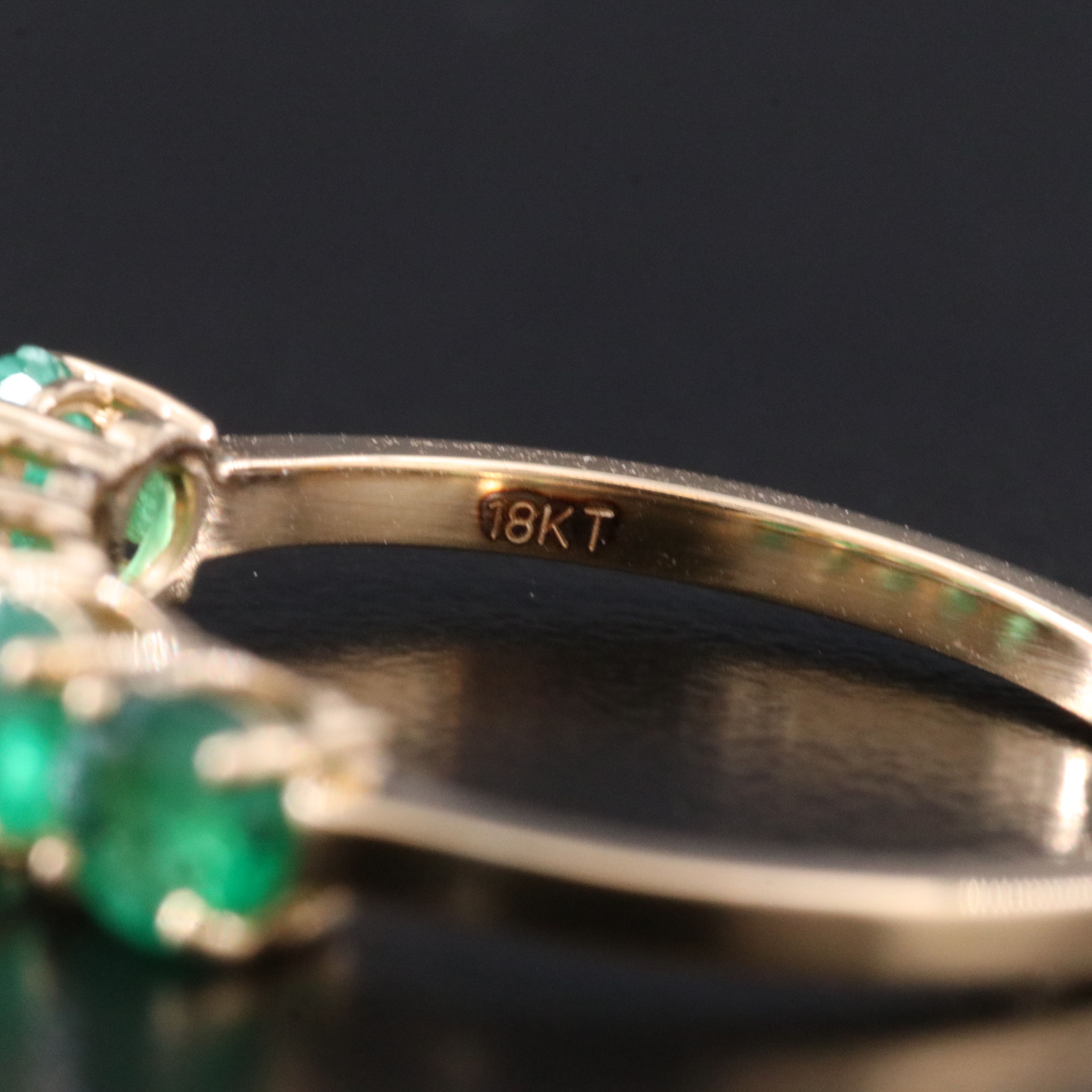 18K 1.19 CTW Emerald Ring