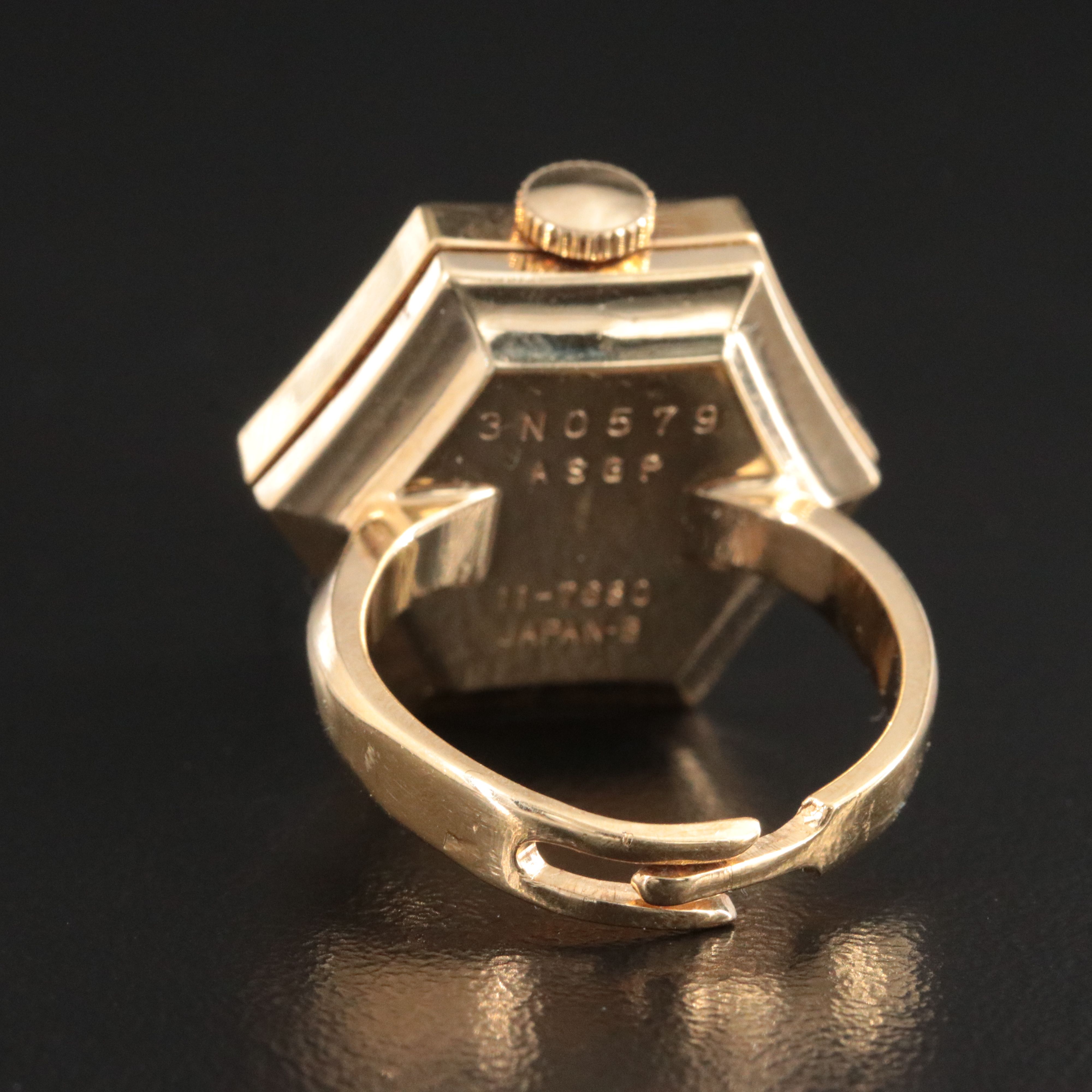 Seiko Green Glass Crystal Hexagonal Stem Wind Watch