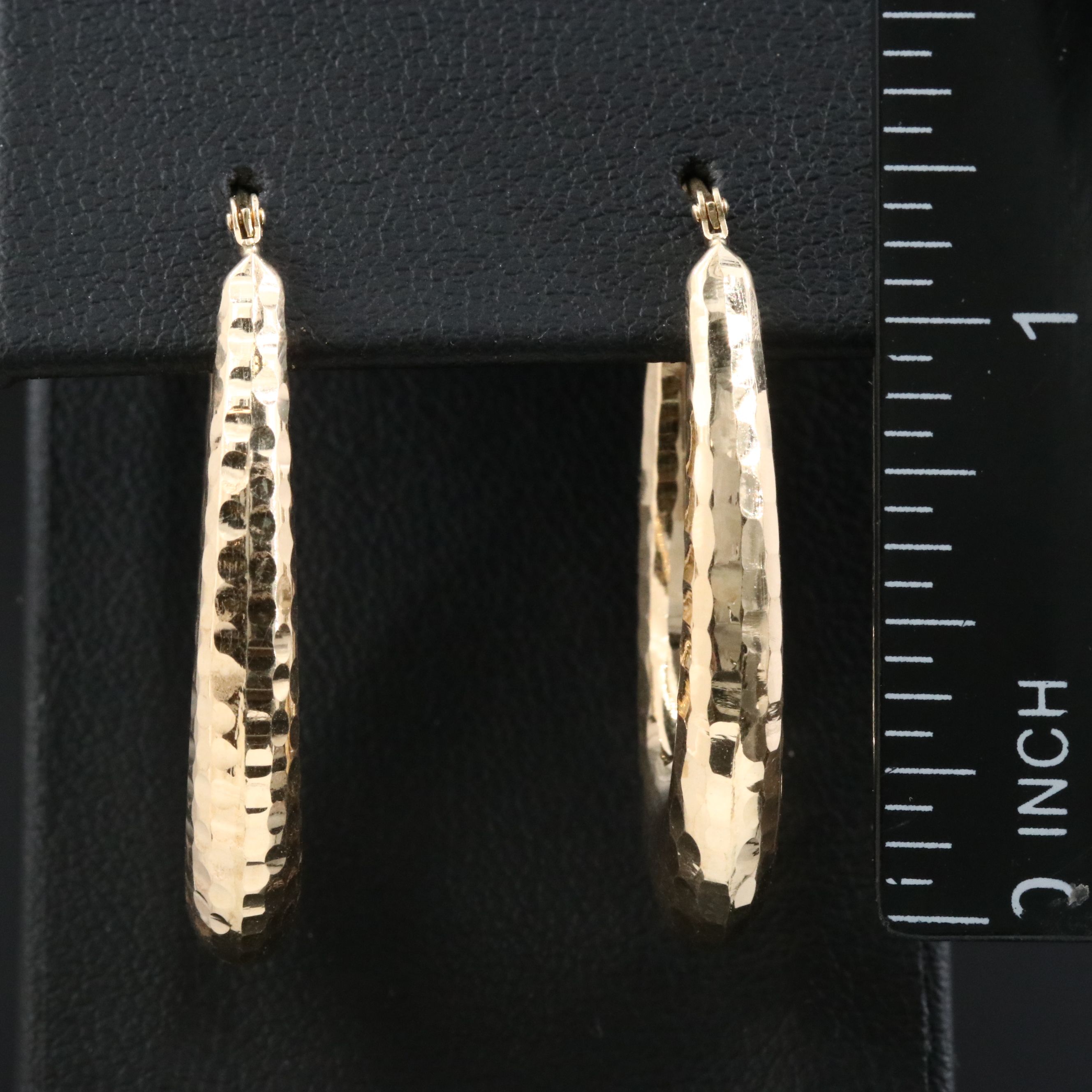 14K Hammered Oval Hoop Earrings