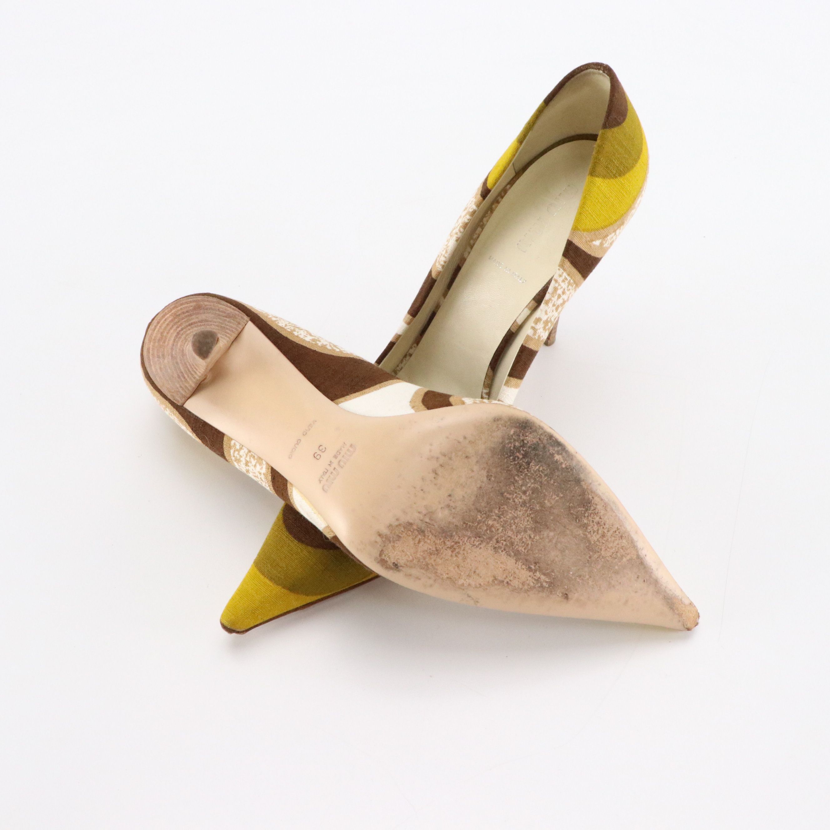 Miu Miu Pointed-Toe Pumps in Printed Canvas