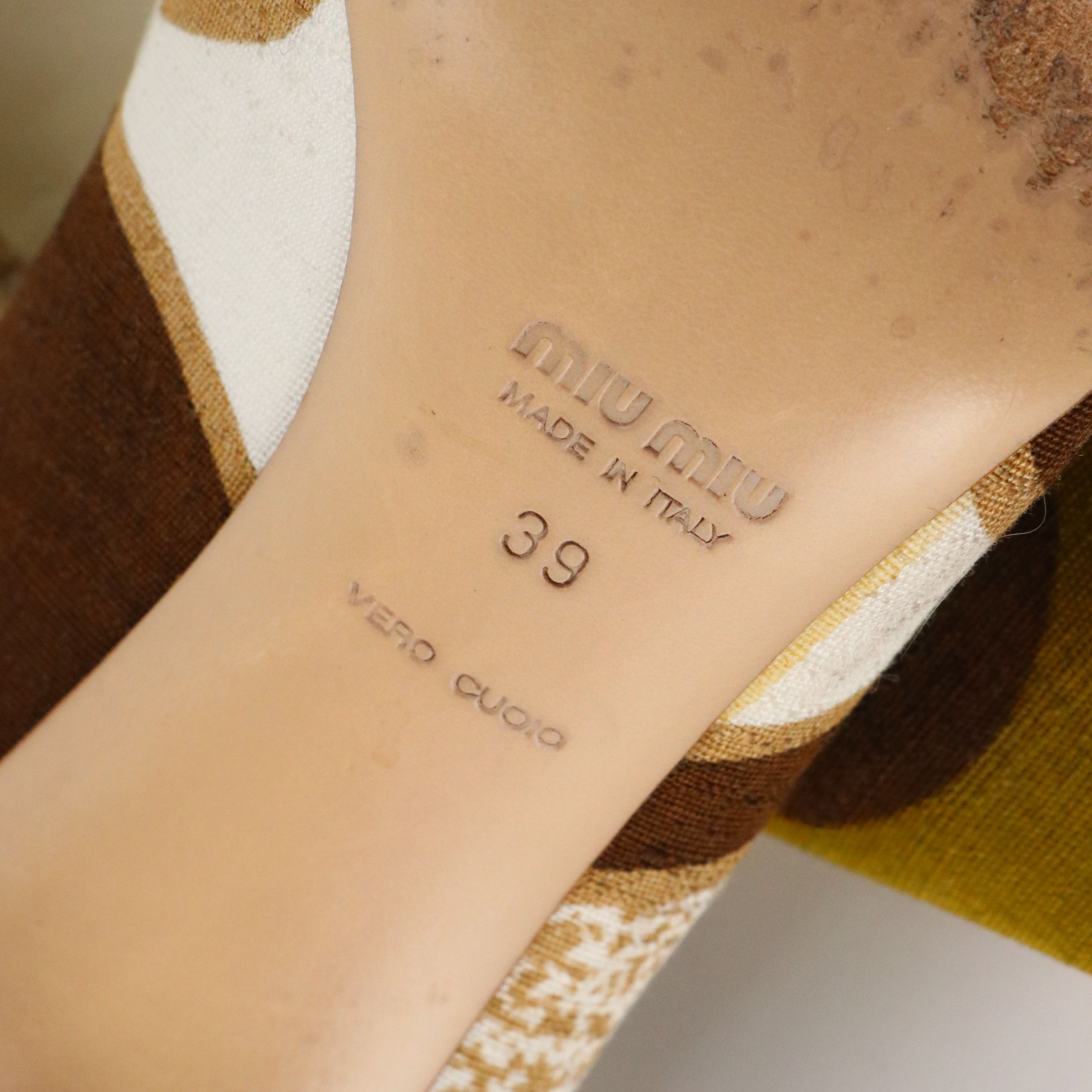 Miu Miu Pointed-Toe Pumps in Printed Canvas