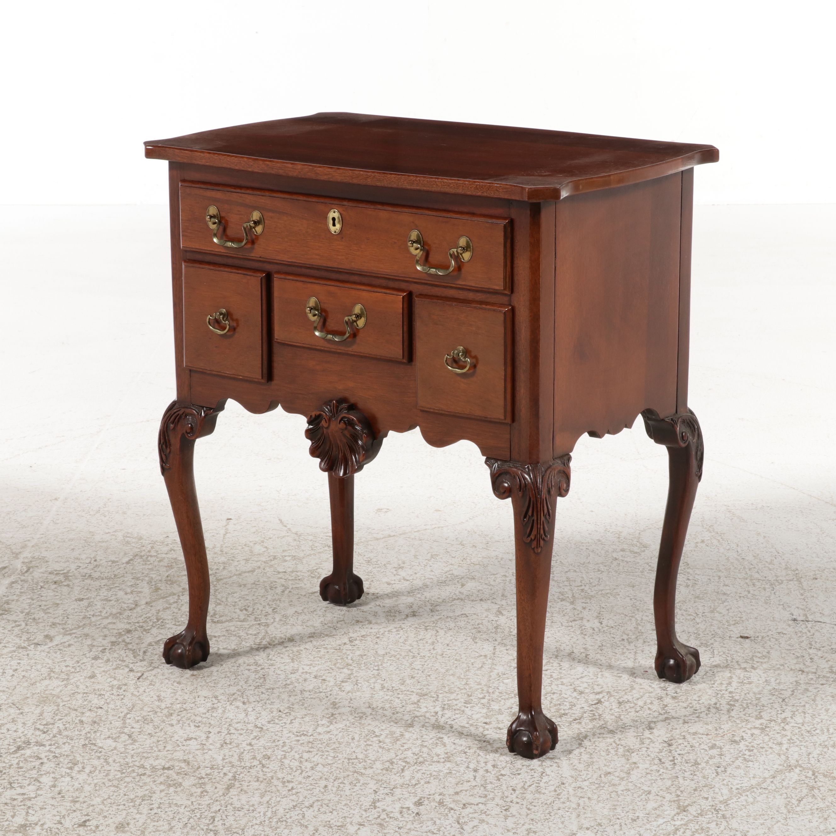 Link-Taylor Chippendale Style Mahogany Lowboy, Late 20th Century