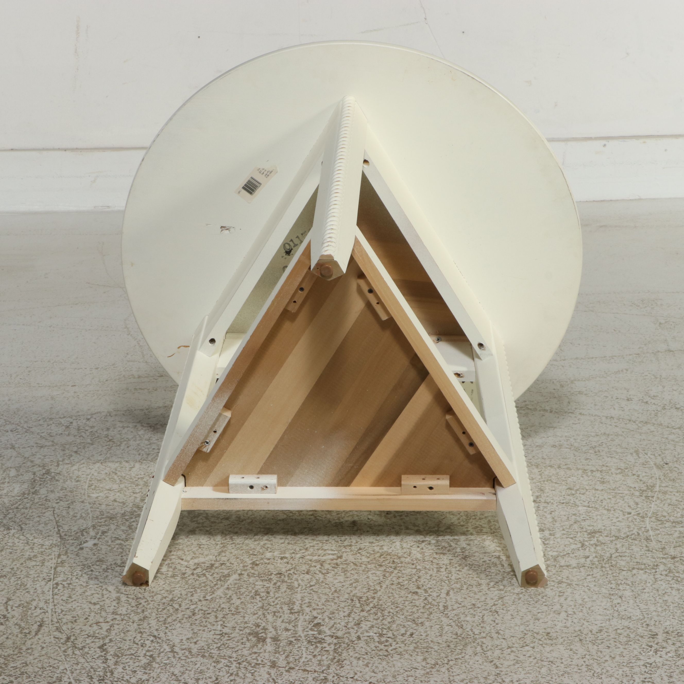 Lexington Cream Painted Side Table, 21st Century