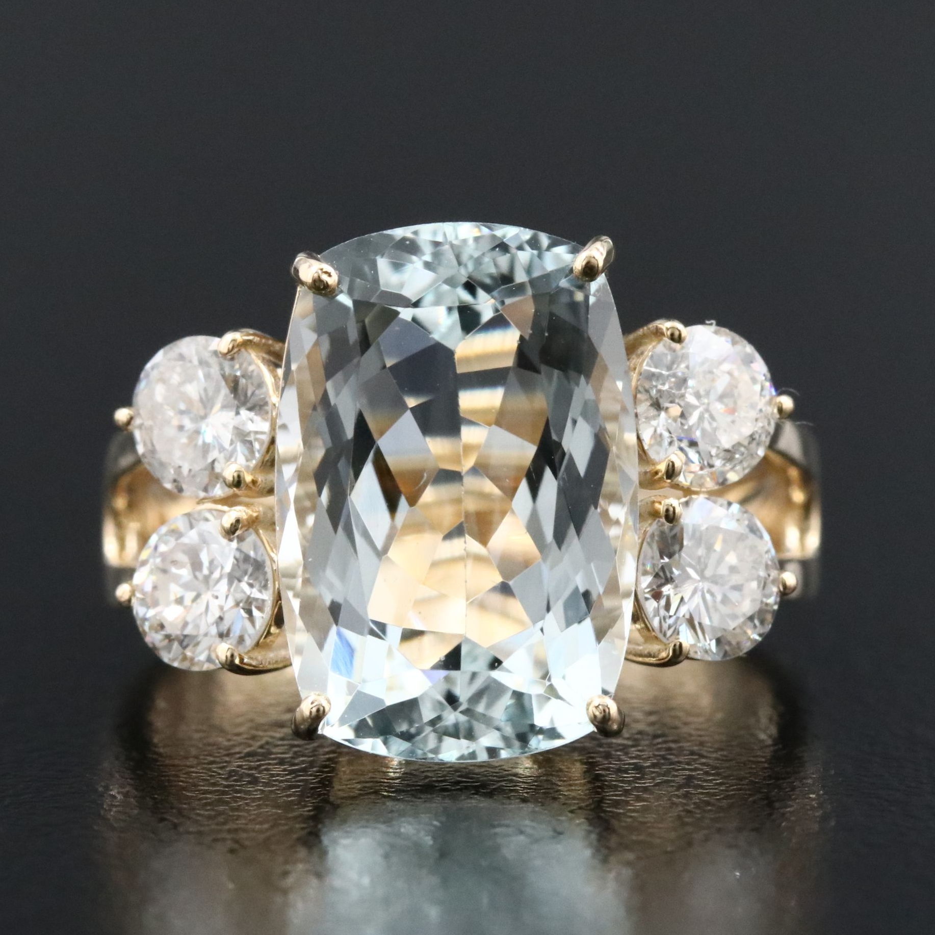 14K 5.72 CT Aquamarine and 1.18 CTW Diamond Ring