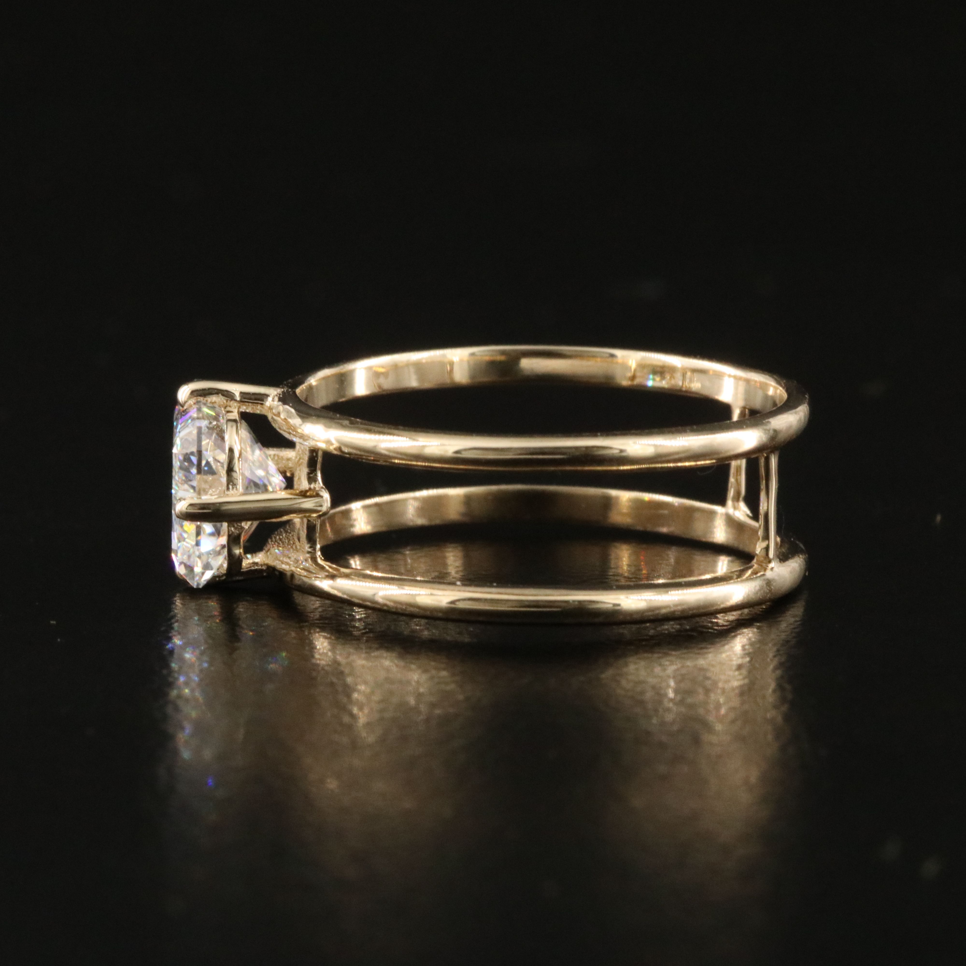 14K 2.09 CT Lab Grown Diamond Ring with IGI Report
