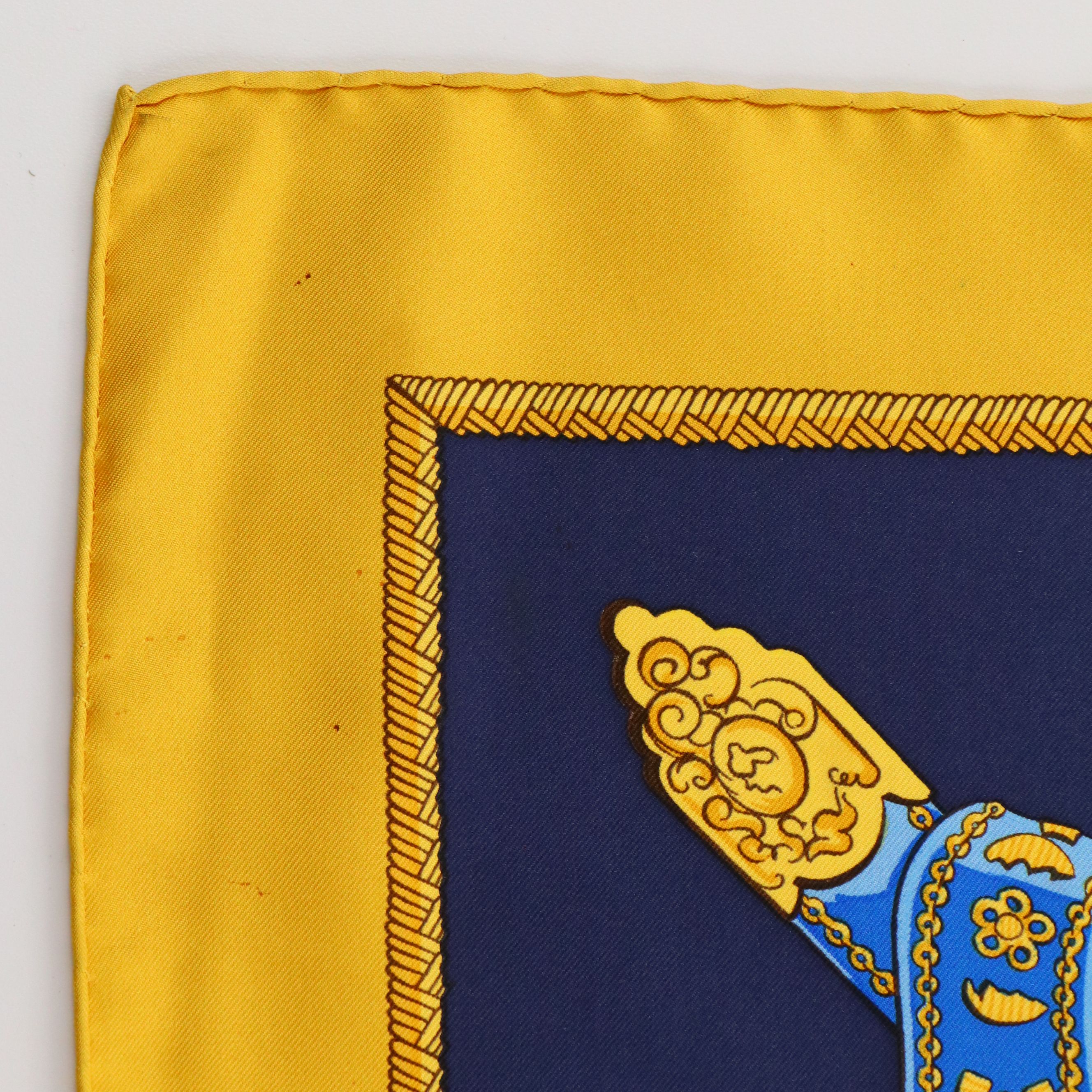 Hermès Early Issue Special Edition "Dieu et Mon Droit" Silk Twill Scarf 90 & Box