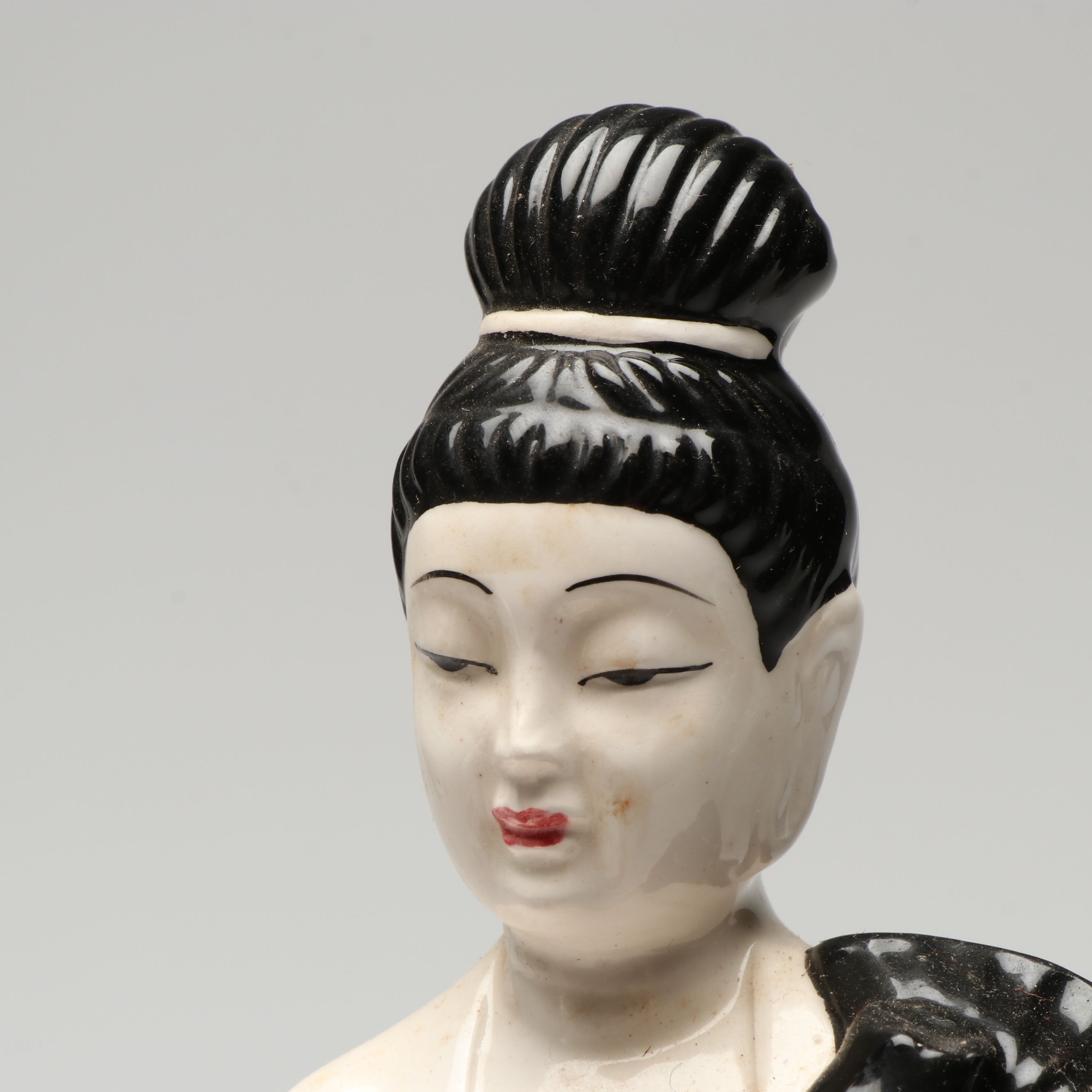 Royal Orleans Korean Guanyin Ceramic Figures, Mid to Late 20th C.