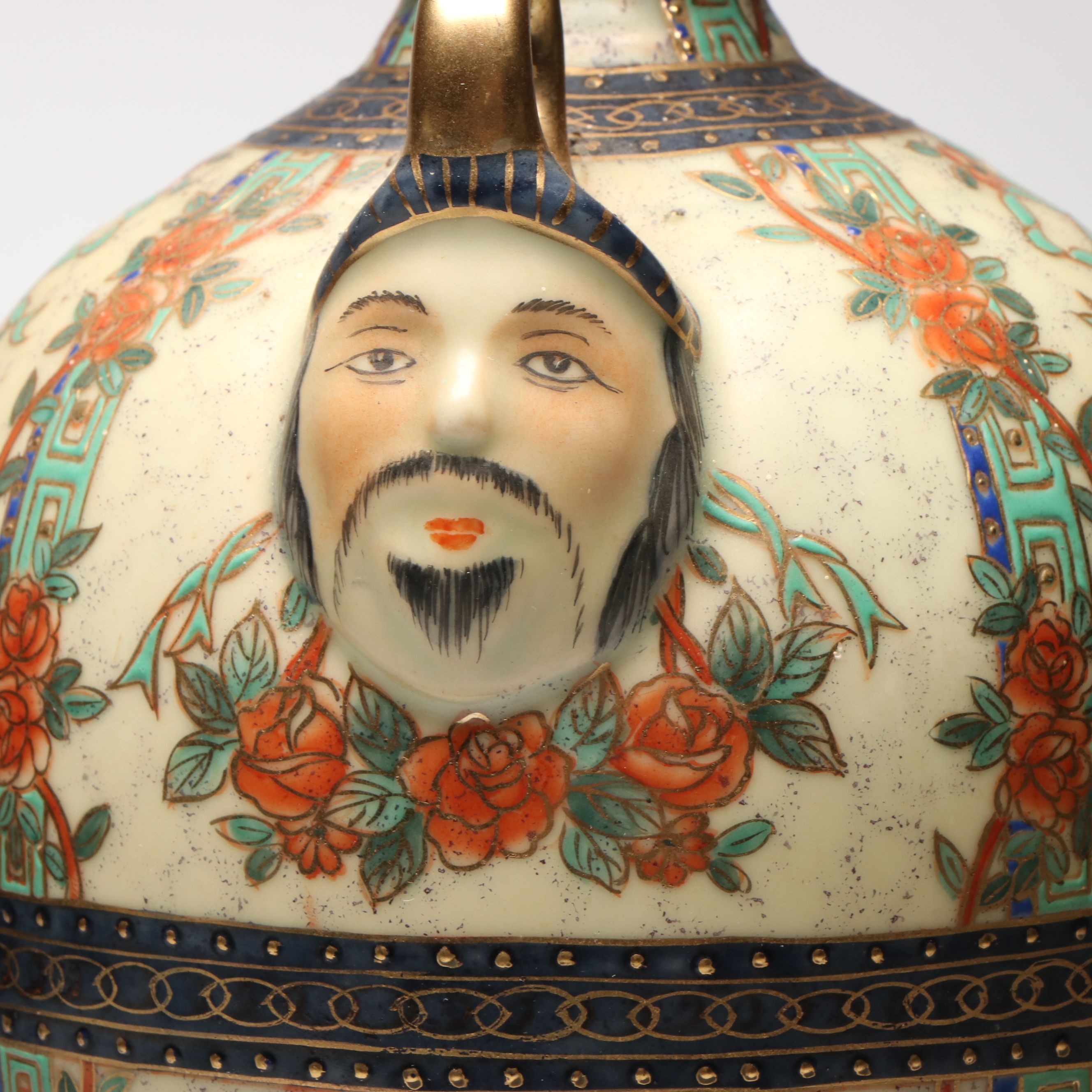 Chinoiserie Ceramic Floral Vase Table Lamp