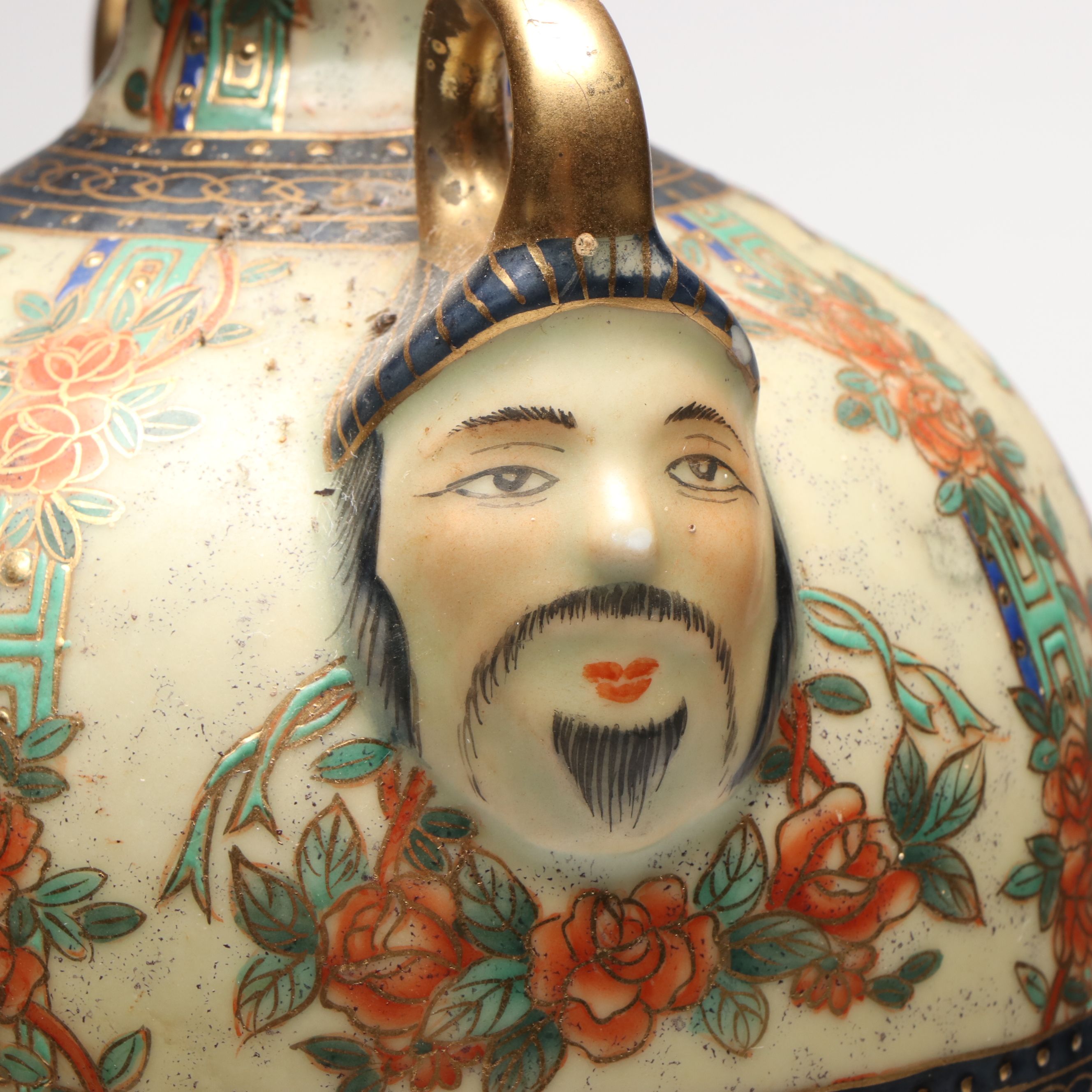 Chinoiserie Ceramic Floral Vase Table Lamp