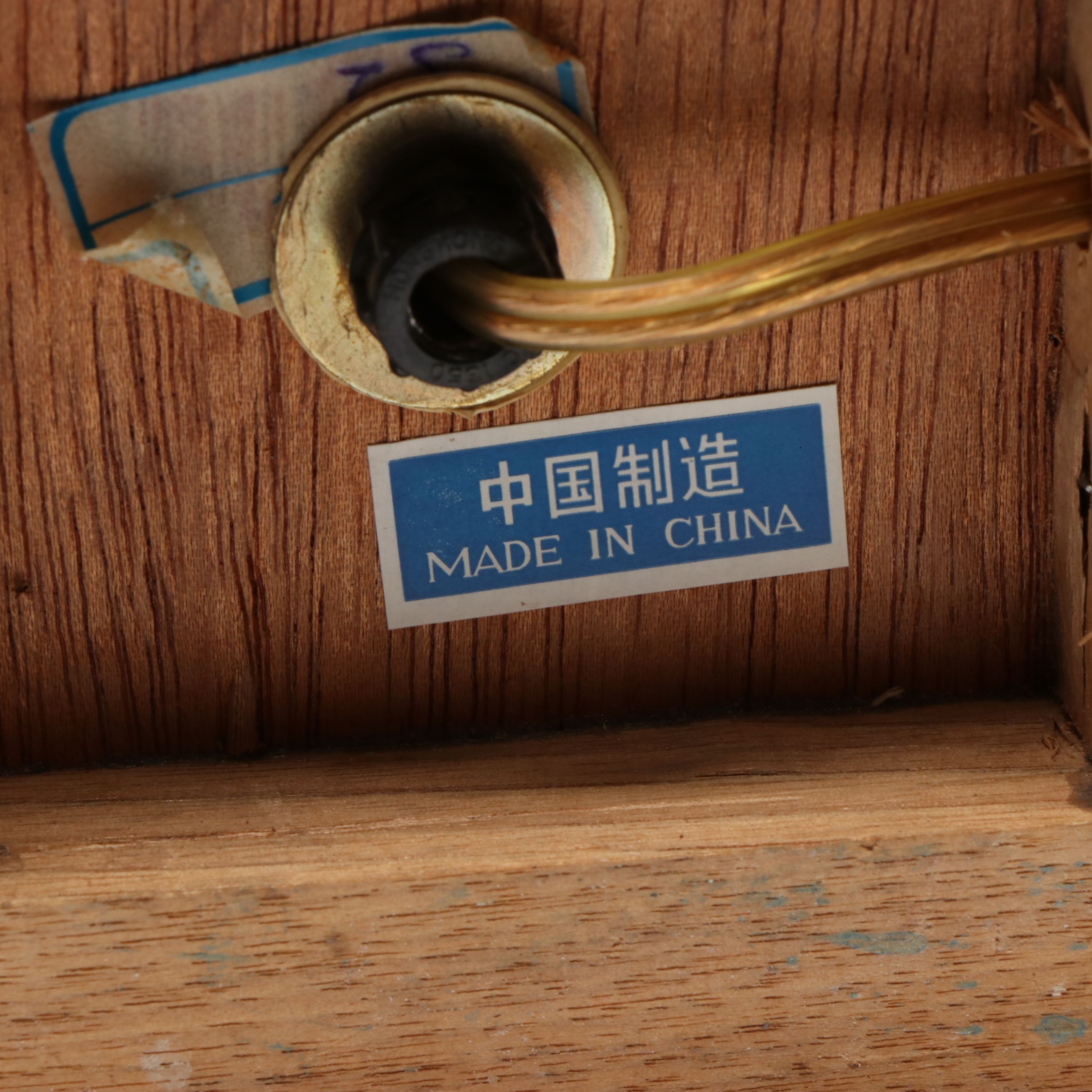 Chinoiserie Ceramic Floral Vase Table Lamp