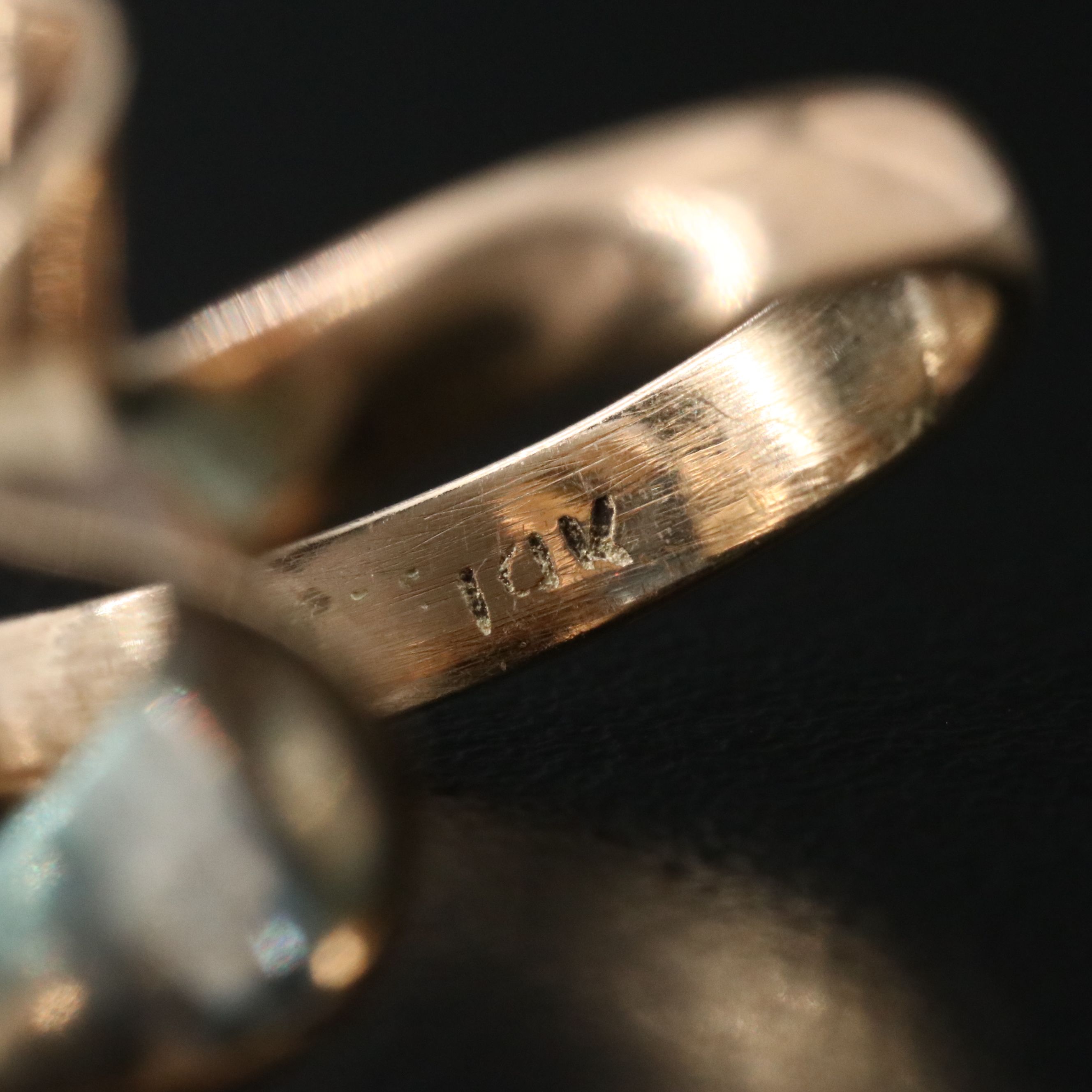 Vintage 10K Spinel Ring