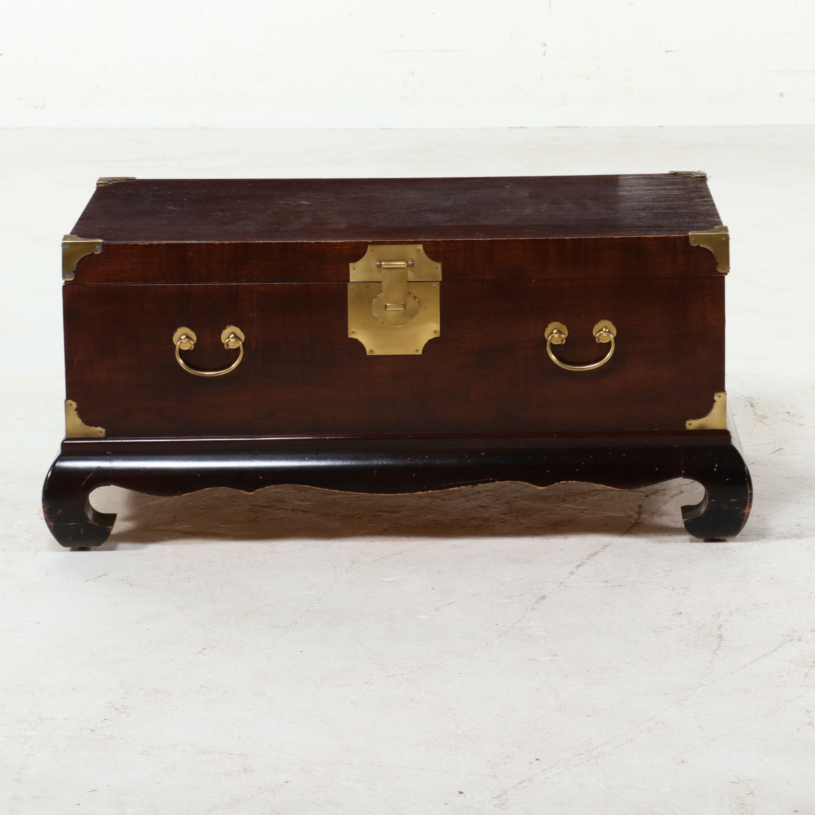 Chinese Style Storage Chest