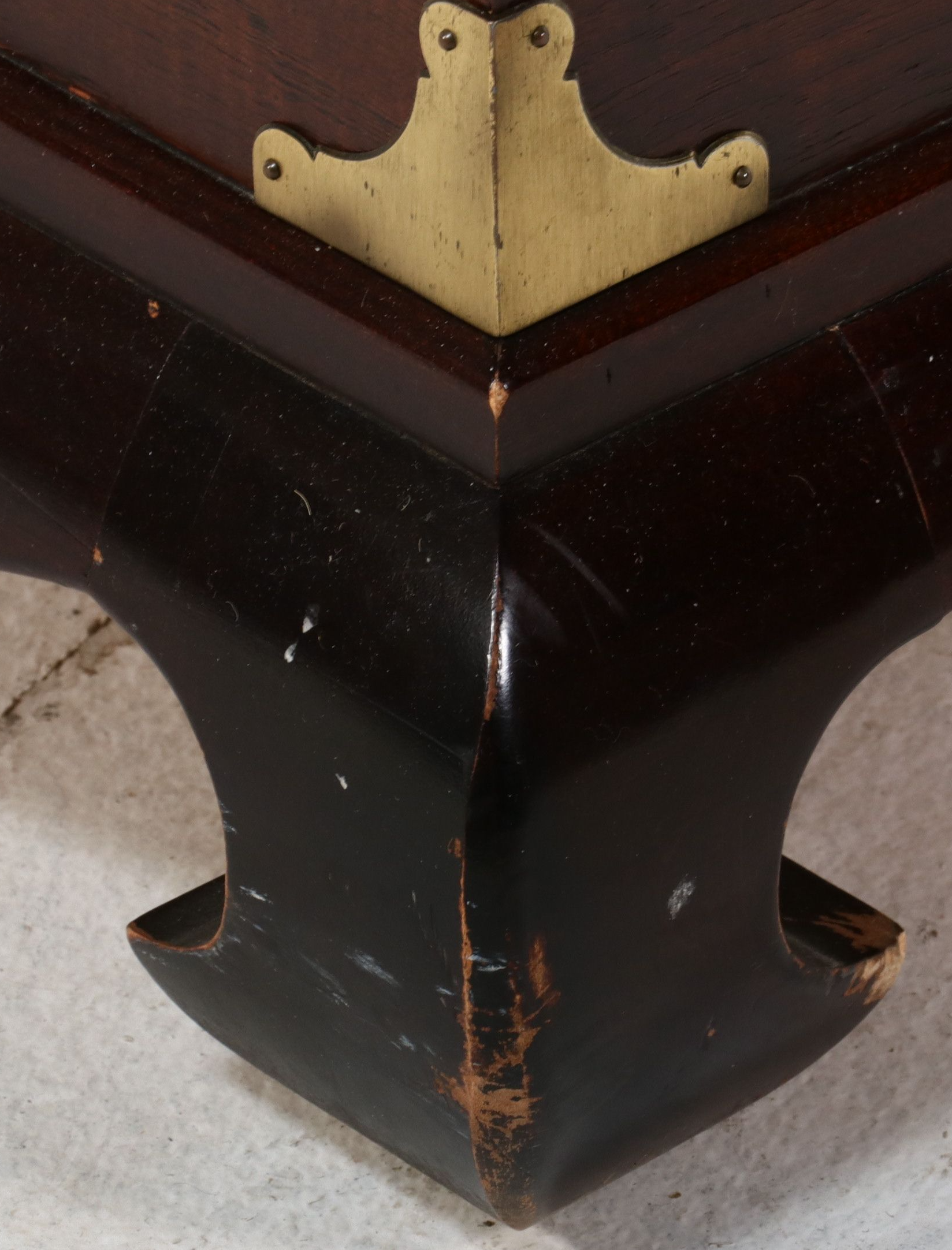 Chinese Style Storage Chest