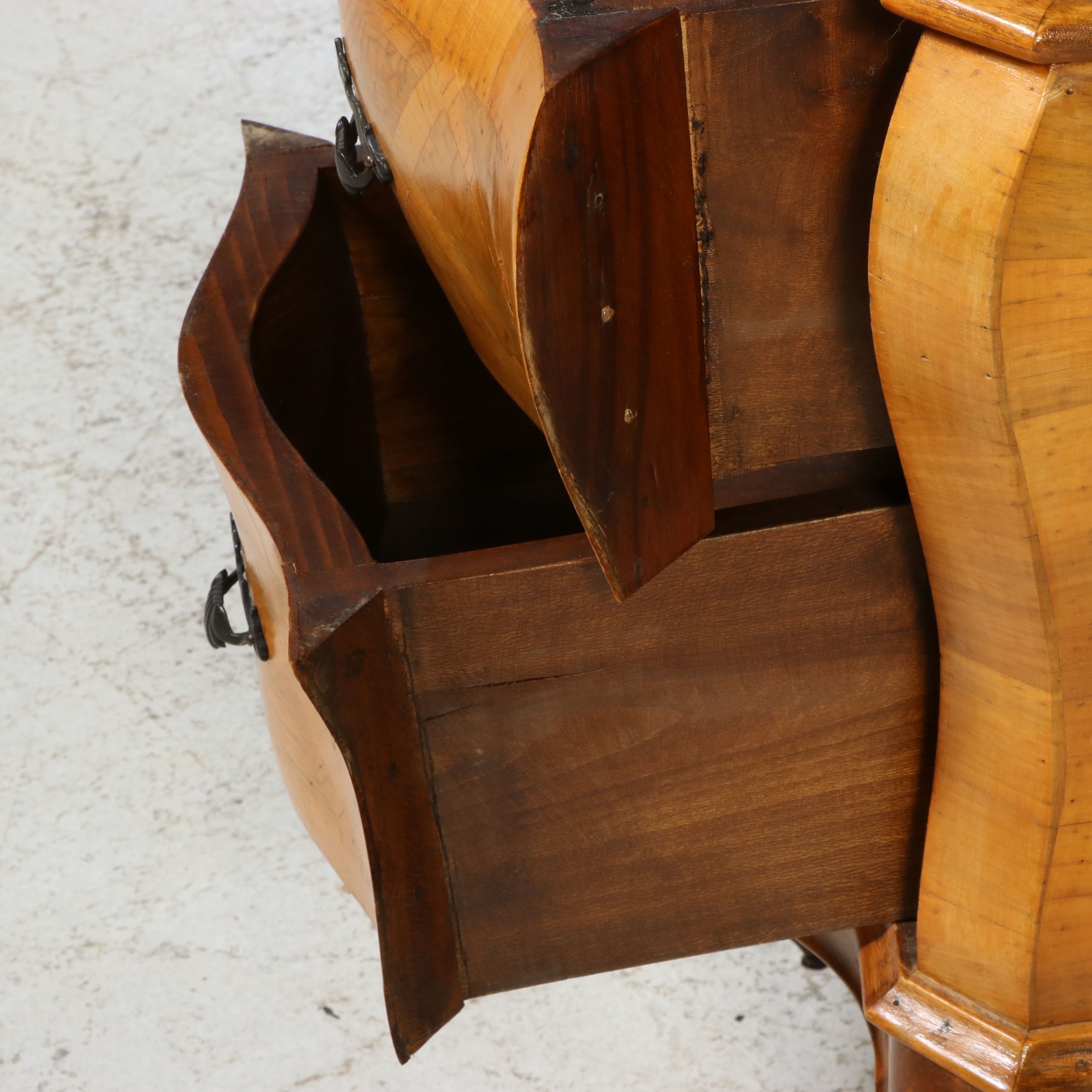 Pair of Baroque Style Parquetry Bombe Nightstands, Mid to Late 20th Century