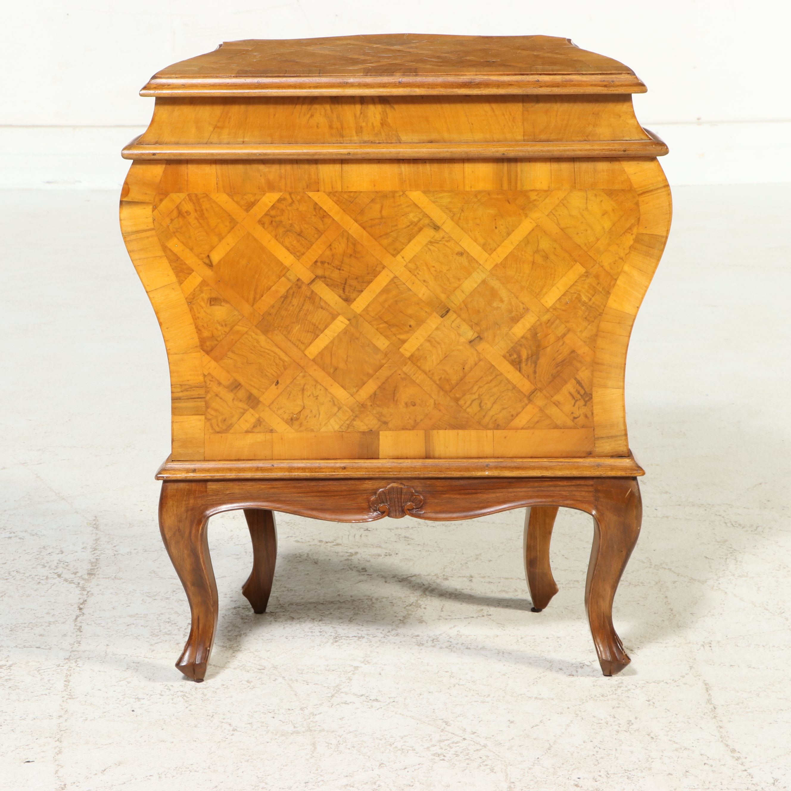 Pair of Baroque Style Parquetry Bombe Nightstands, Mid to Late 20th Century