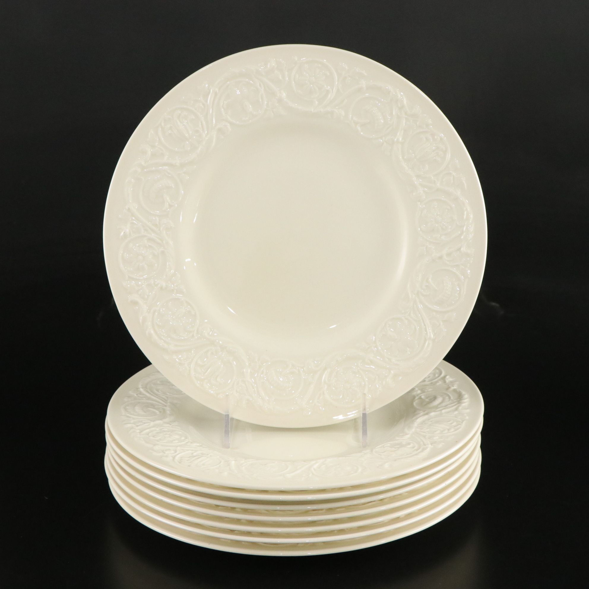 Wedgwood "Patrician" Dinnerware Set for Eight with Serving Pieces