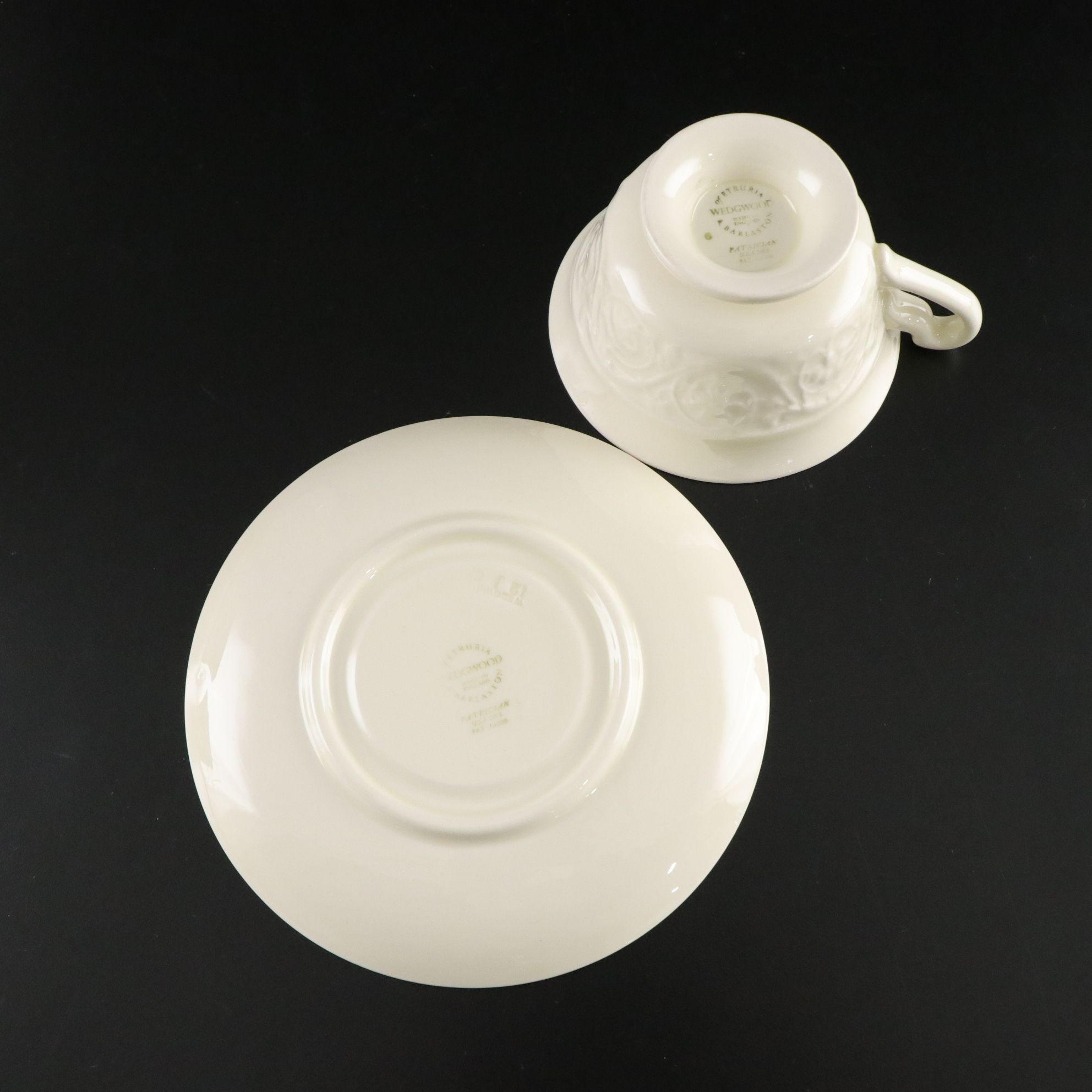 Wedgwood "Patrician" Dinnerware Set for Eight with Serving Pieces