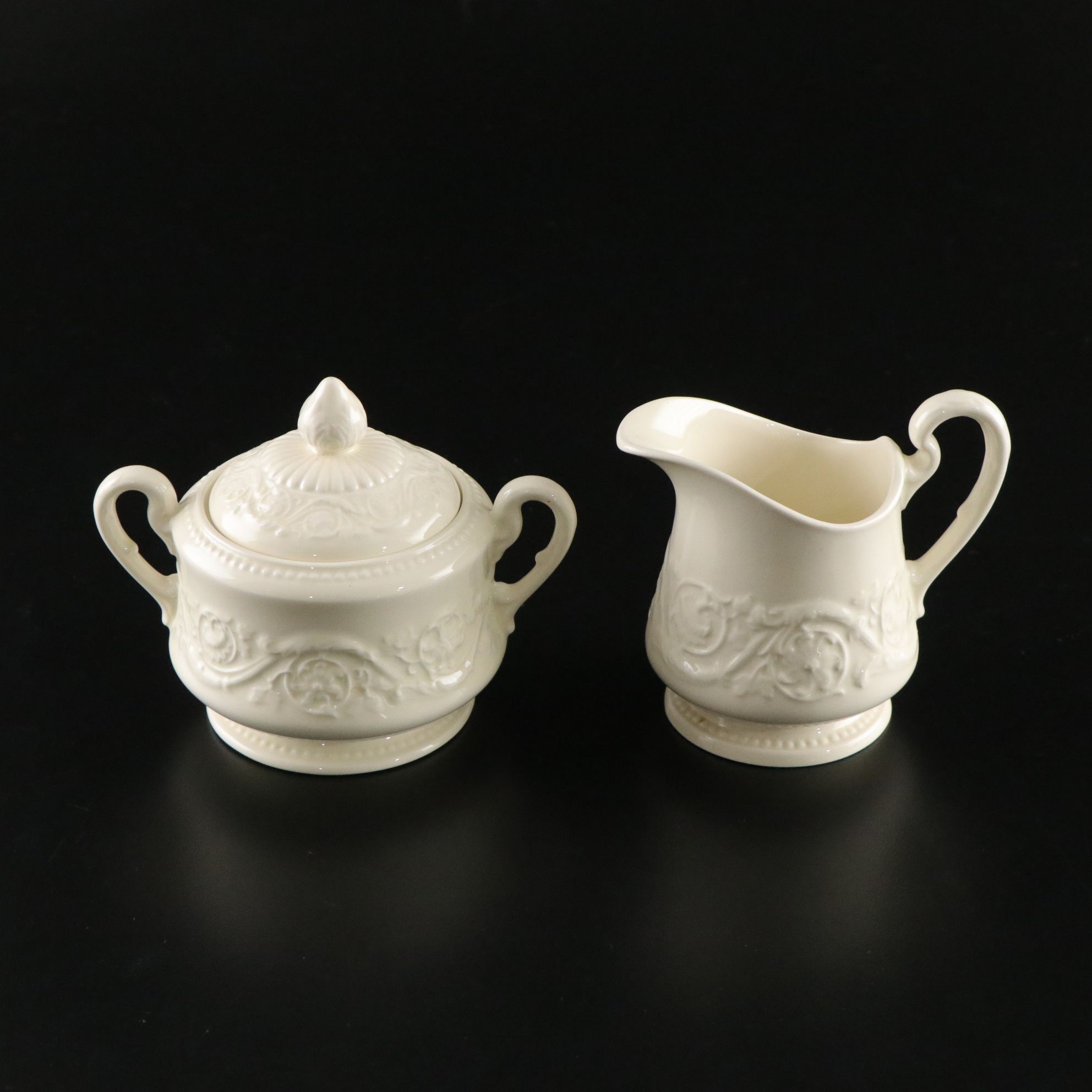 Wedgwood "Patrician" Dinnerware Set for Eight with Serving Pieces