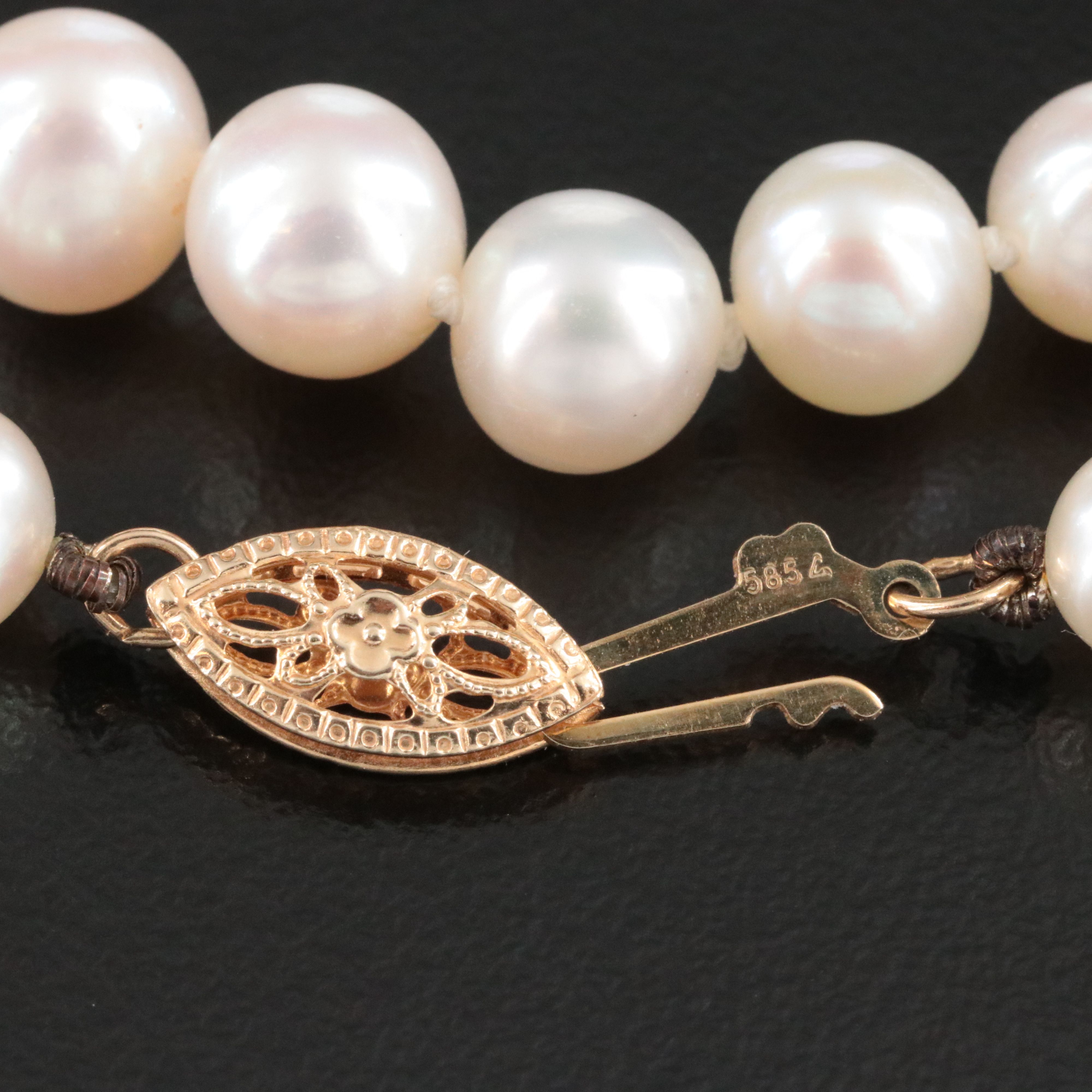 Pearl Necklace with 14K Clasp