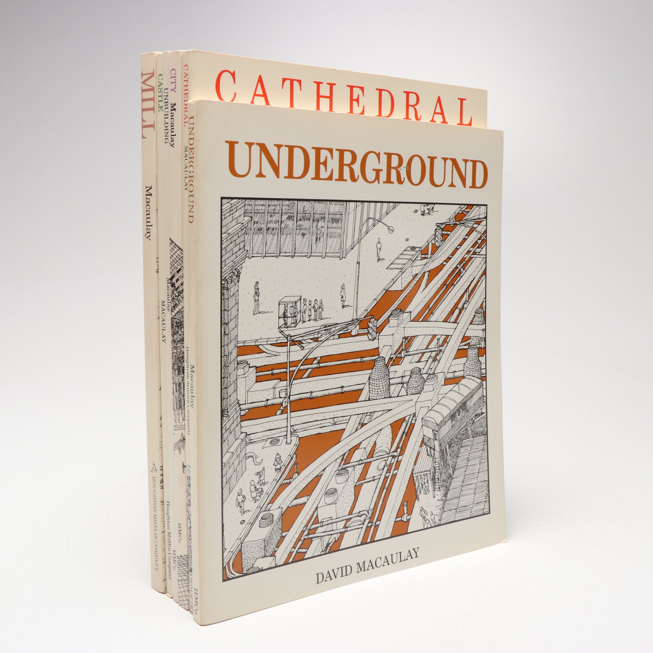"Cathedral" and More Architecture Nonfiction Books by David Macaulay