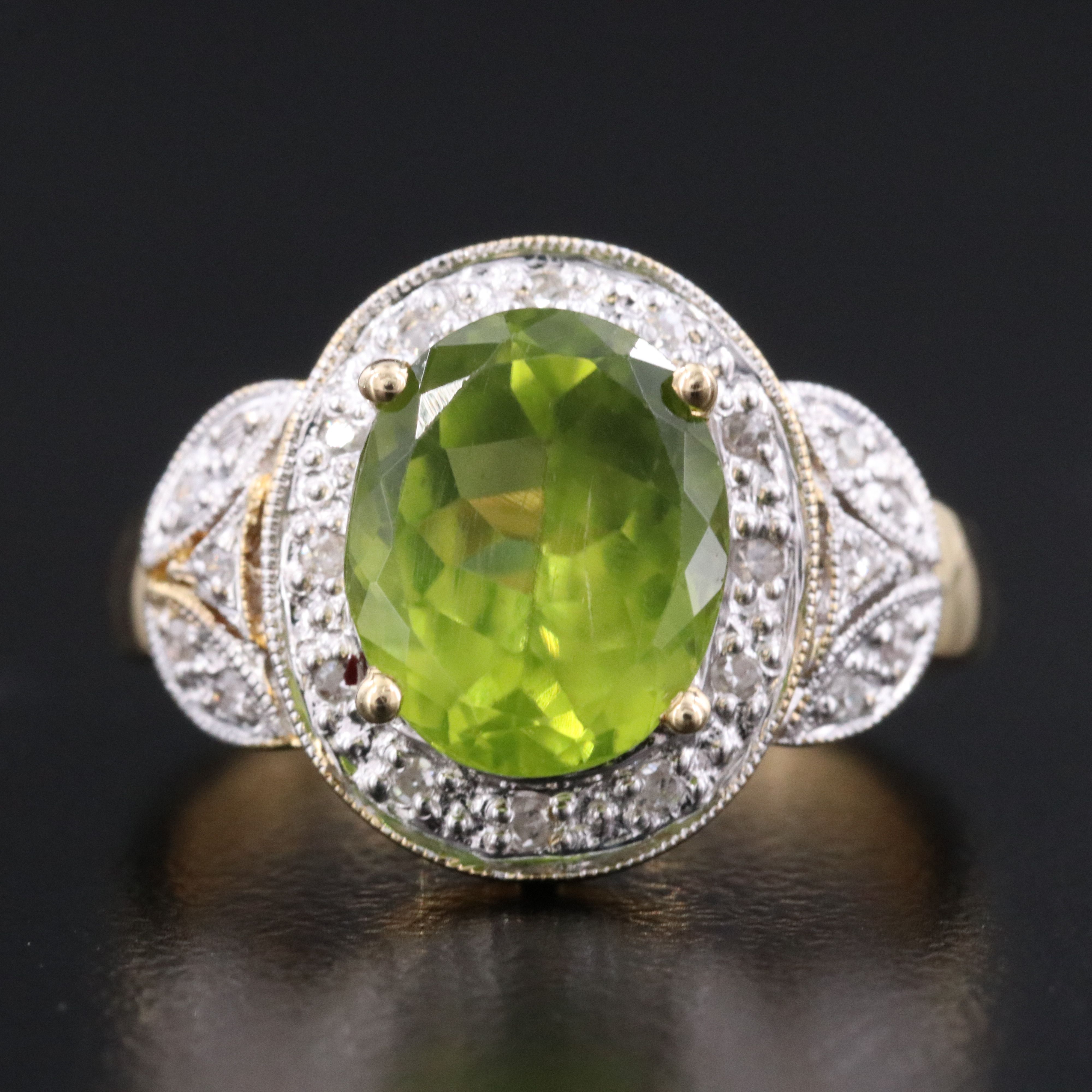 18K Peridot and Diamond Ring