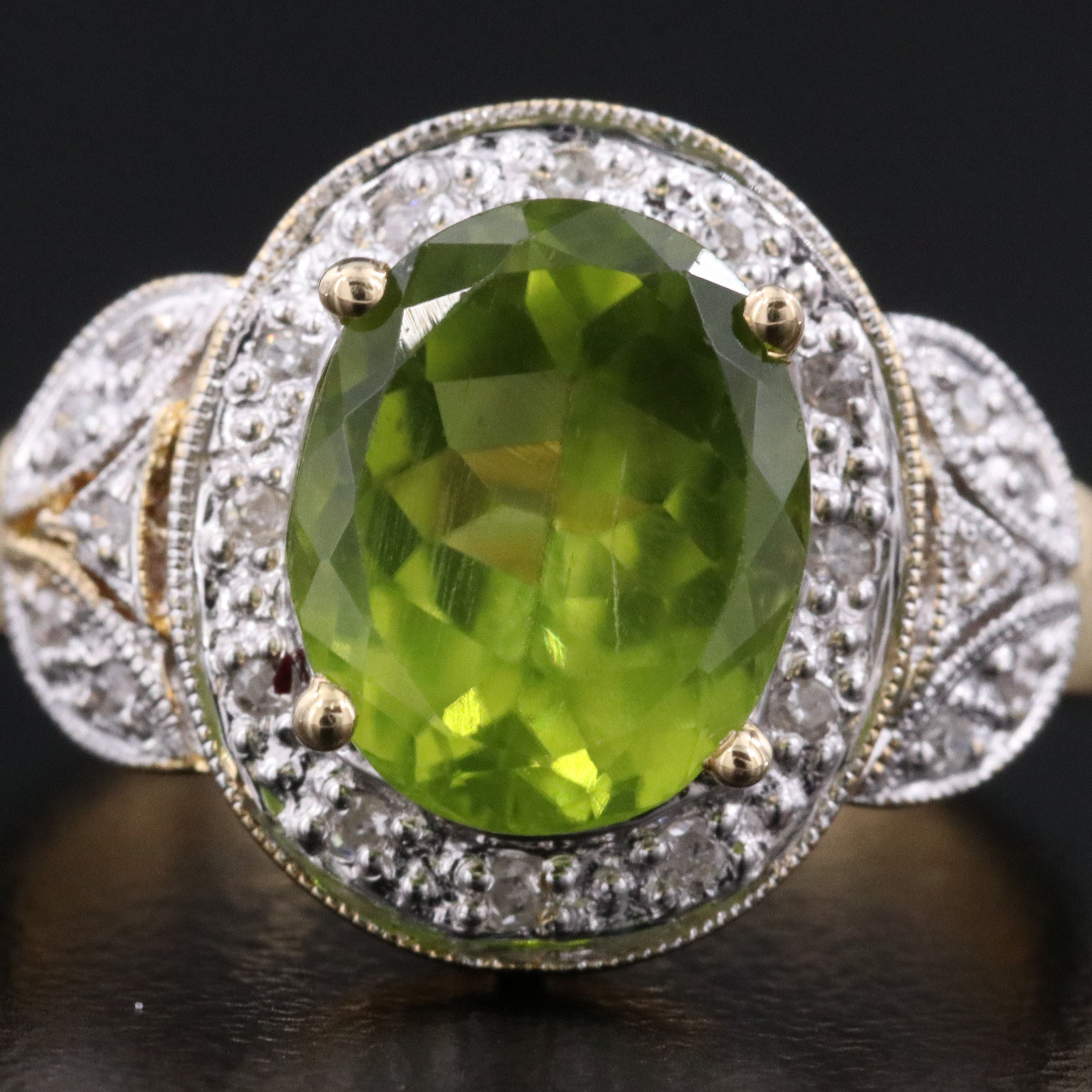 18K Peridot and Diamond Ring