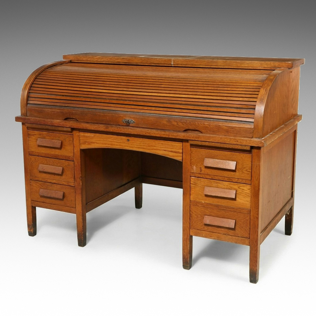 Hoosier Manufacturing Co. Oak Roll-Top Desk, Early 20th Century