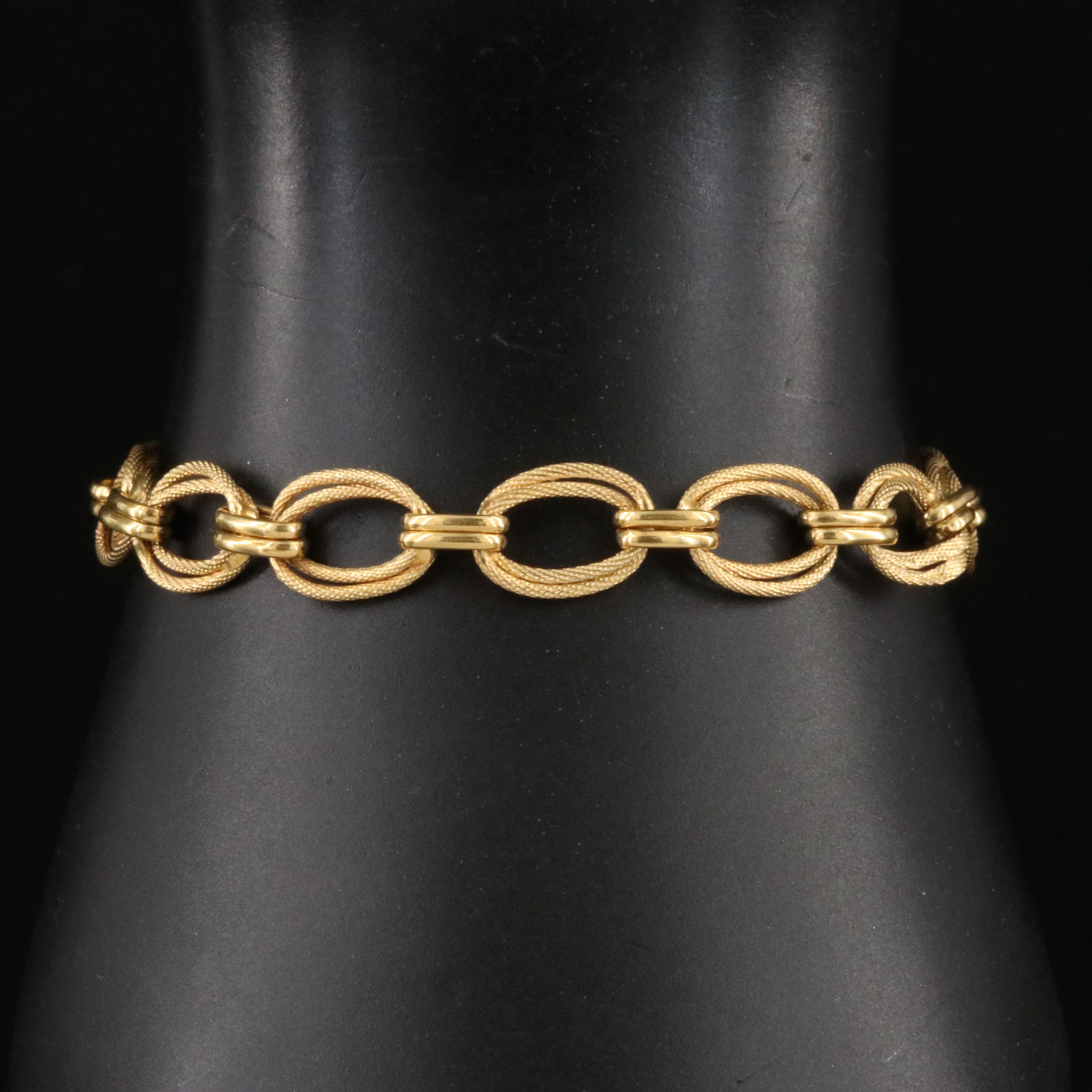 14K Oval Link Bracelet