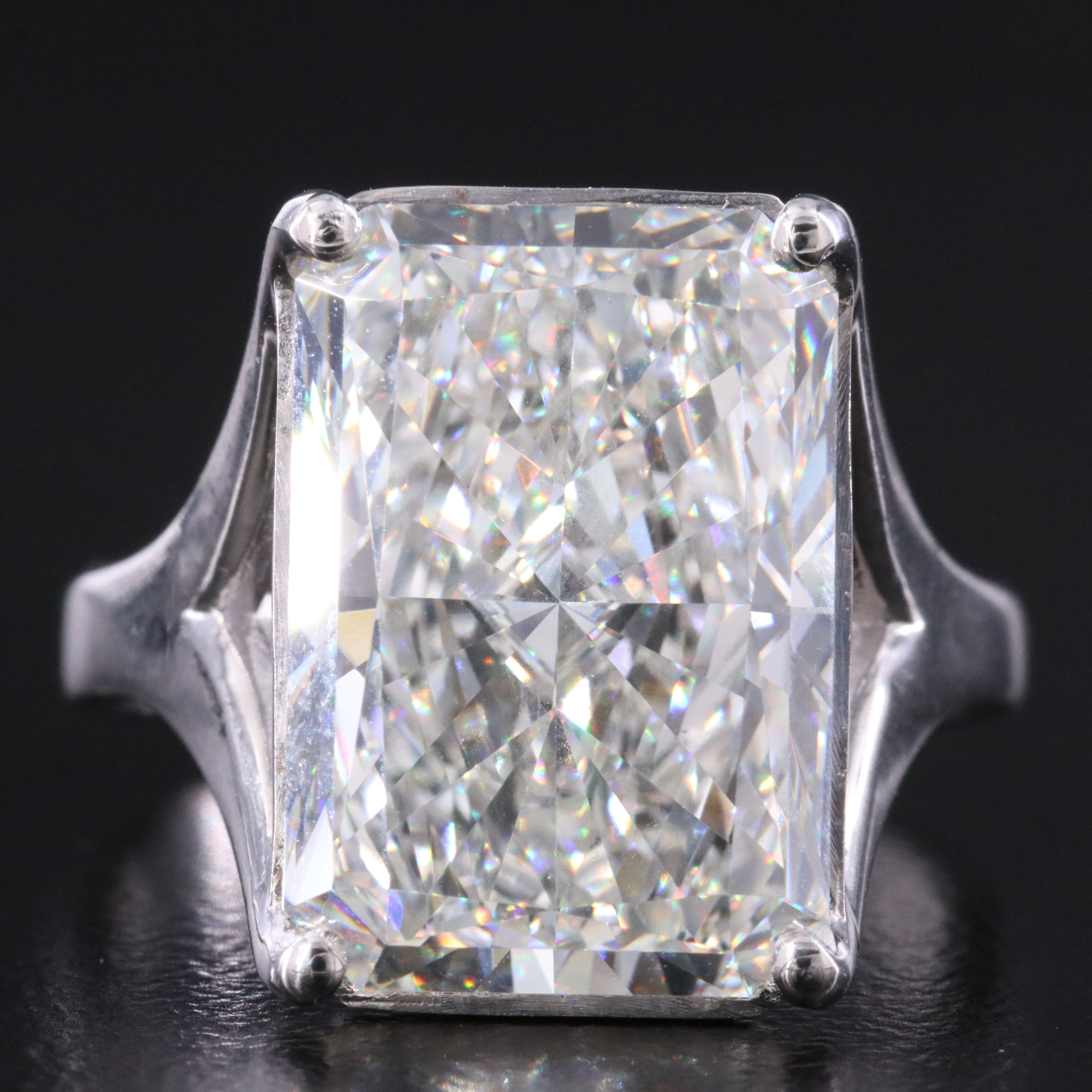 14K 10.03 CT Lab Grown Diamond Solitaire Ring with IGI Report