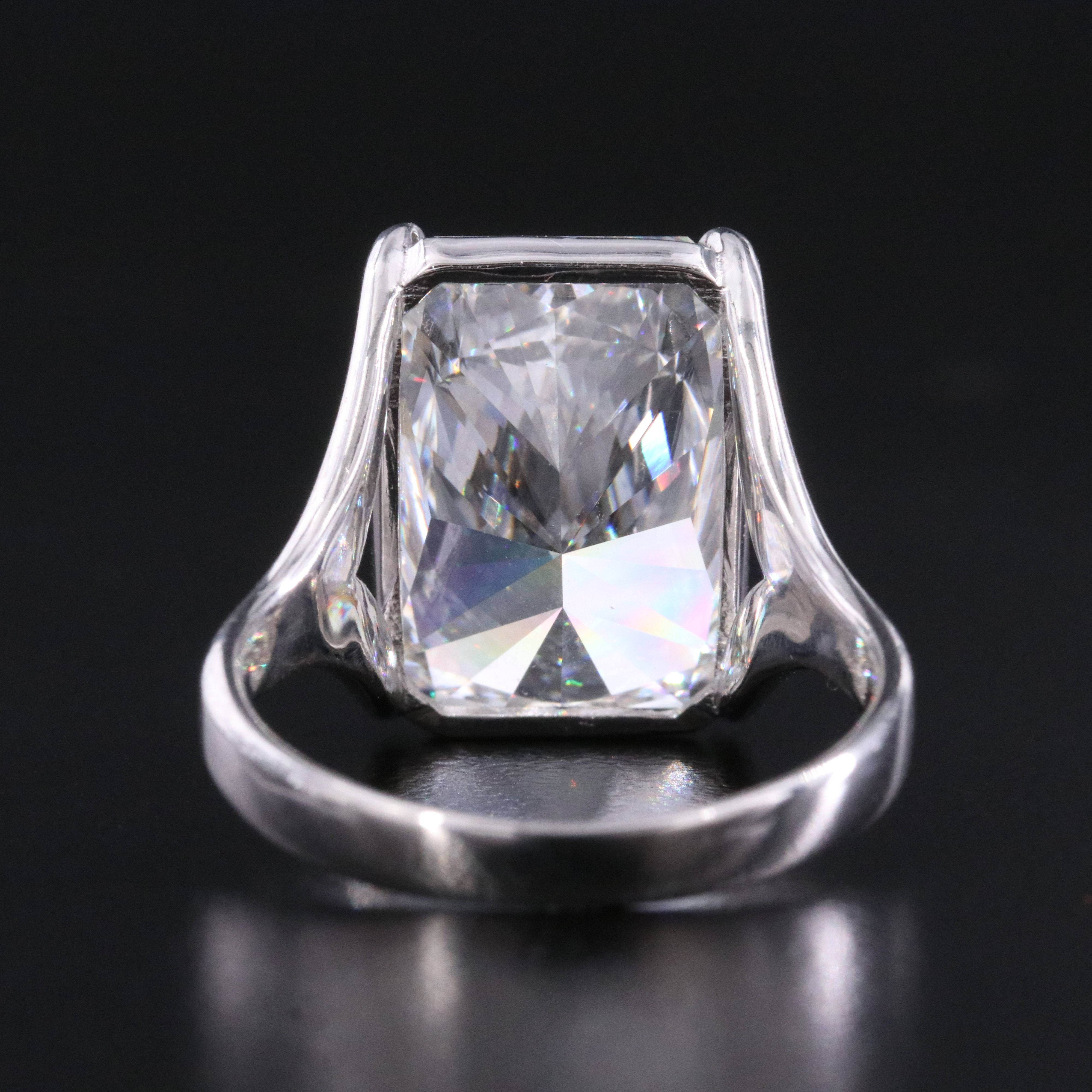 14K 10.03 CT Lab Grown Diamond Solitaire Ring with IGI Report