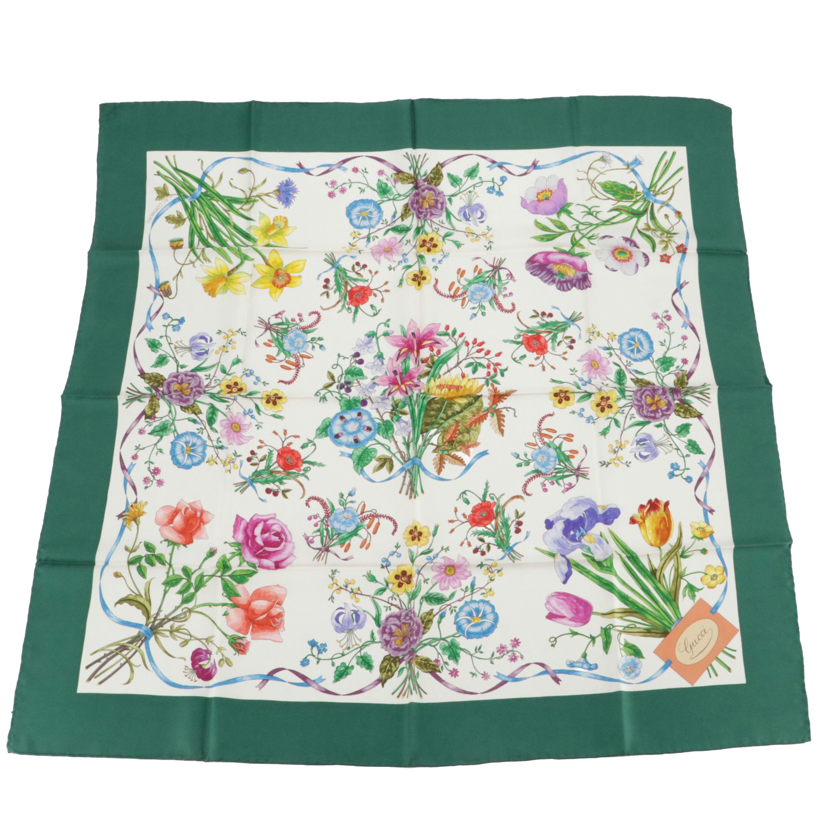 Gucci Nosegay Pattern Scarf 90 in Silk Twill with Retail Sleeve