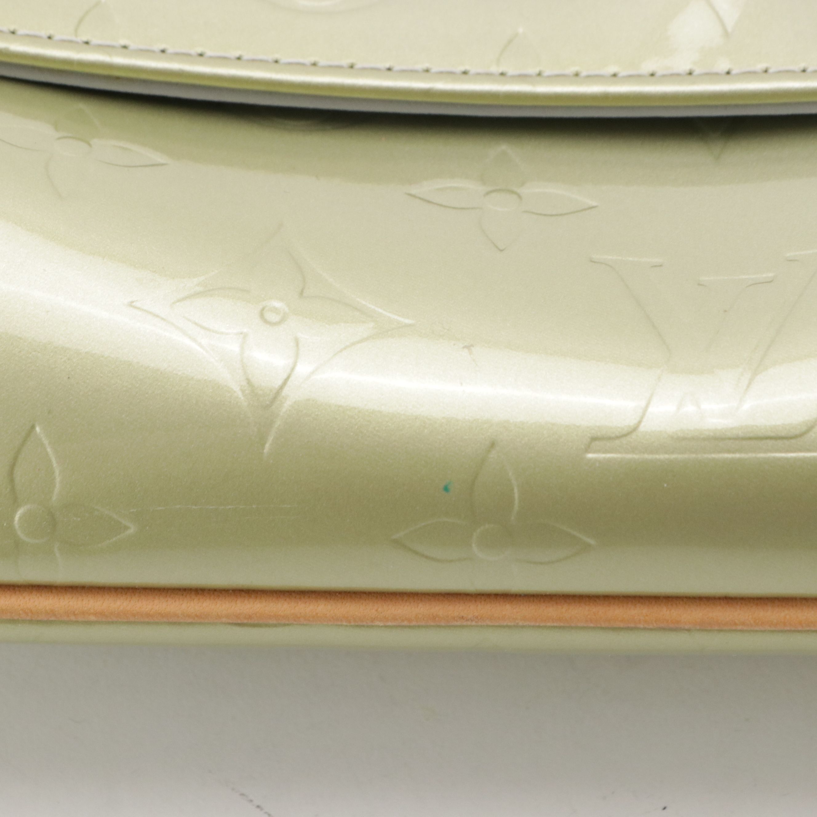 Louis Vuitton Thompson Street Shoulder Bag in Monogram Vernis Leather