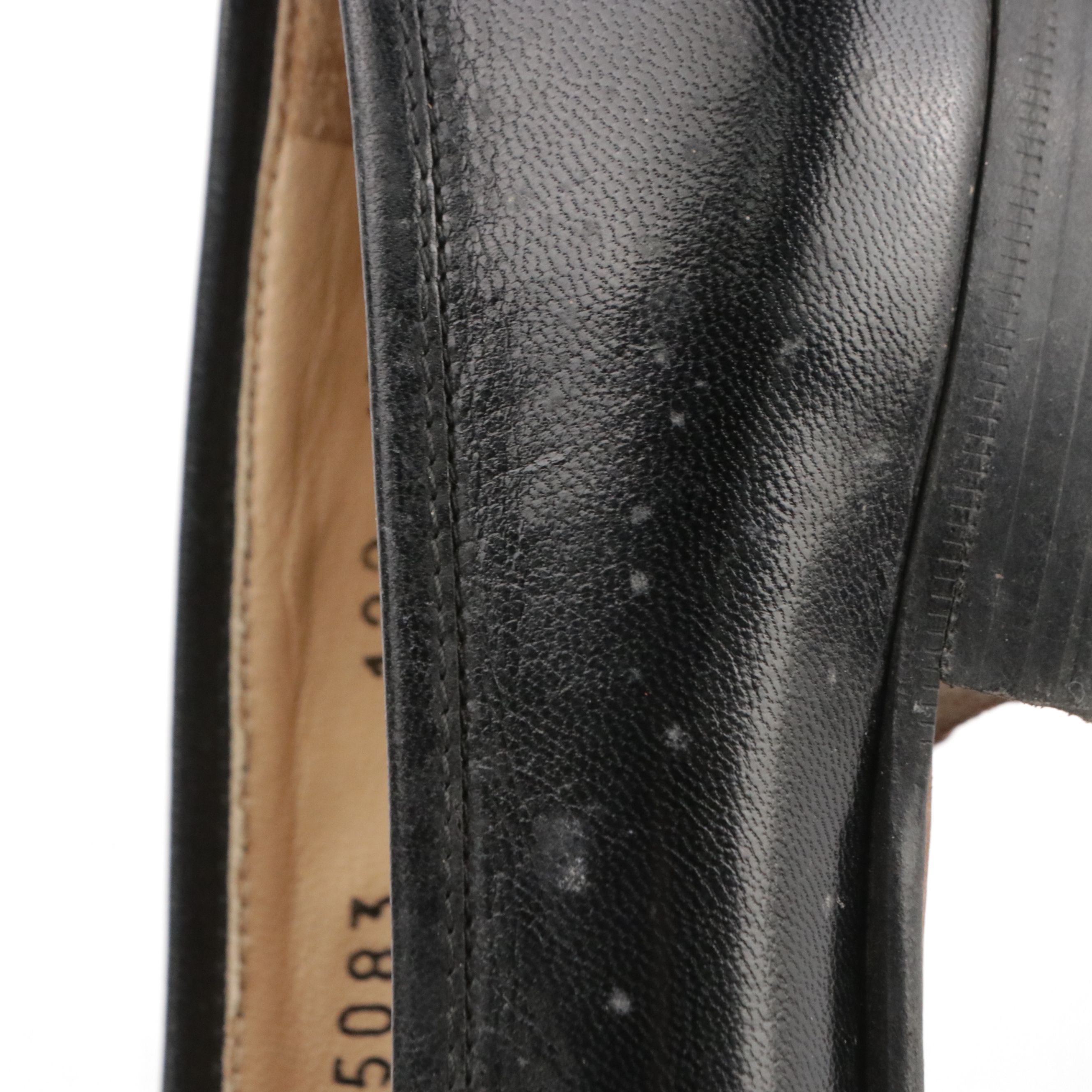 Salvatore Ferragamo Gancini Loafers in Black Leather