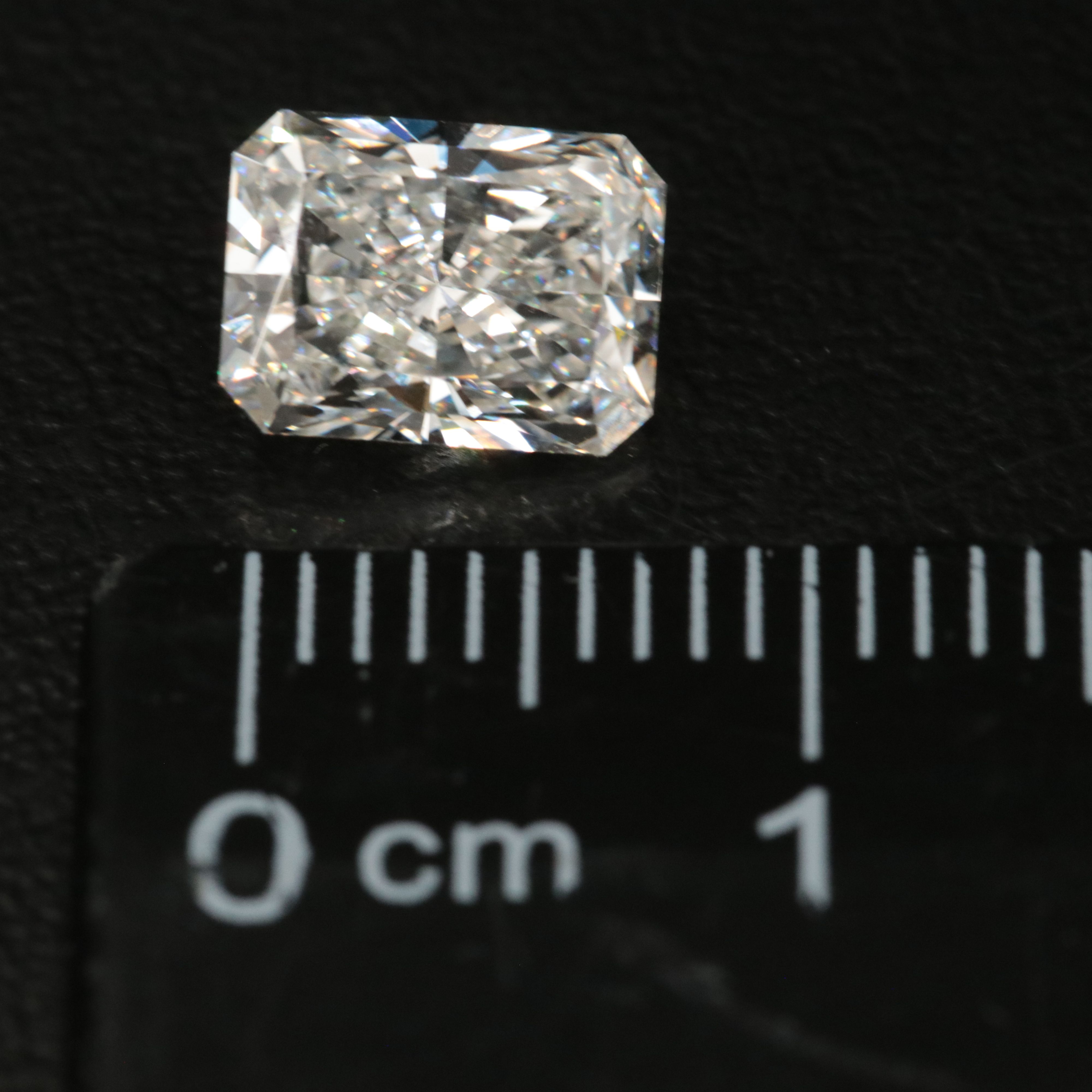 Loose 1.57 CT Lab Grown Diamond with IGI Report
