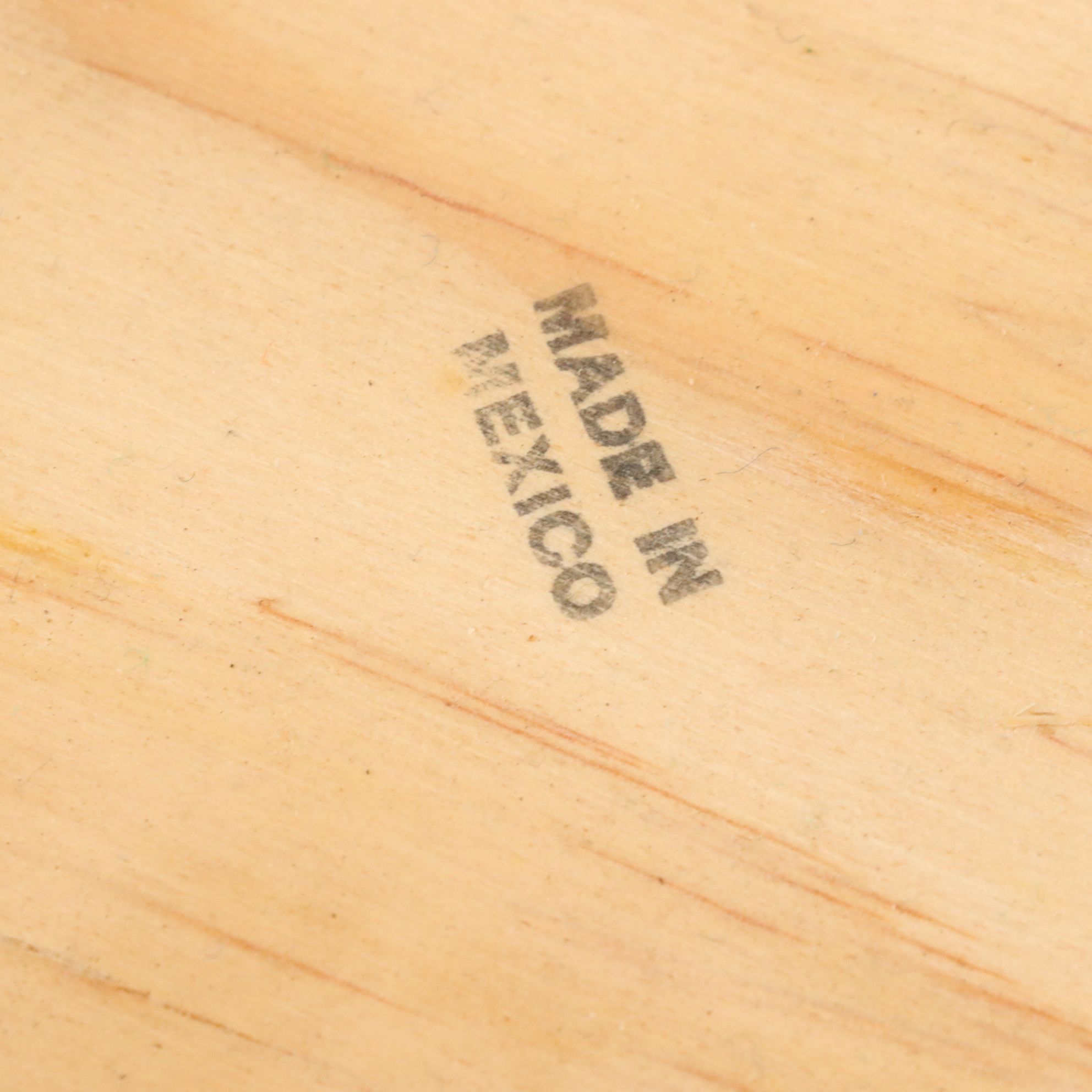 Double Fifteen Dominoes Set with Mexican Train Dominoes and Wooden Chess Set