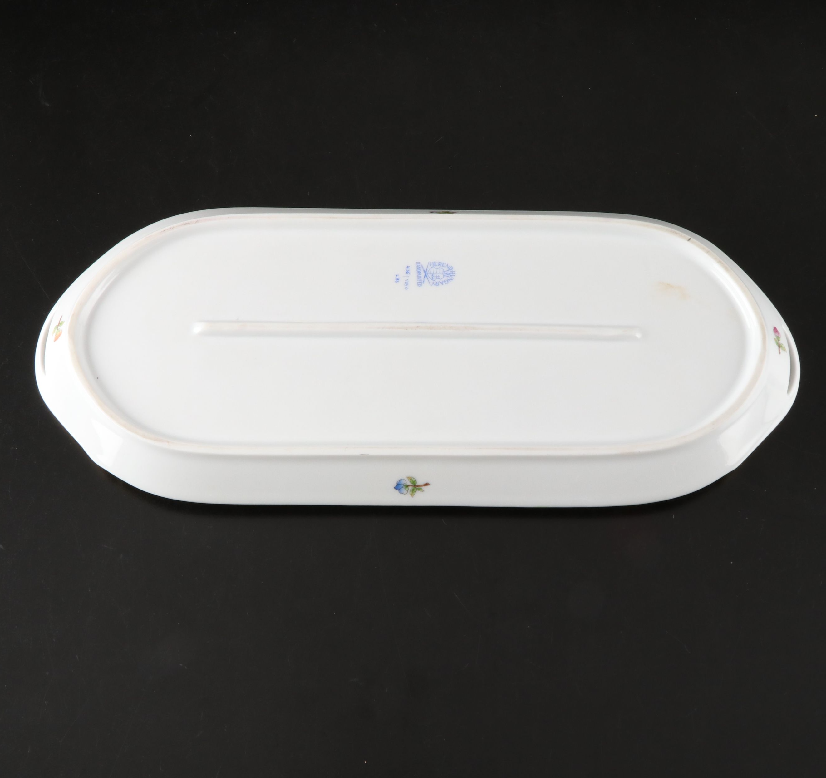 Herend "Queen Victoria" Gilt Porcelain Sandwich Tray