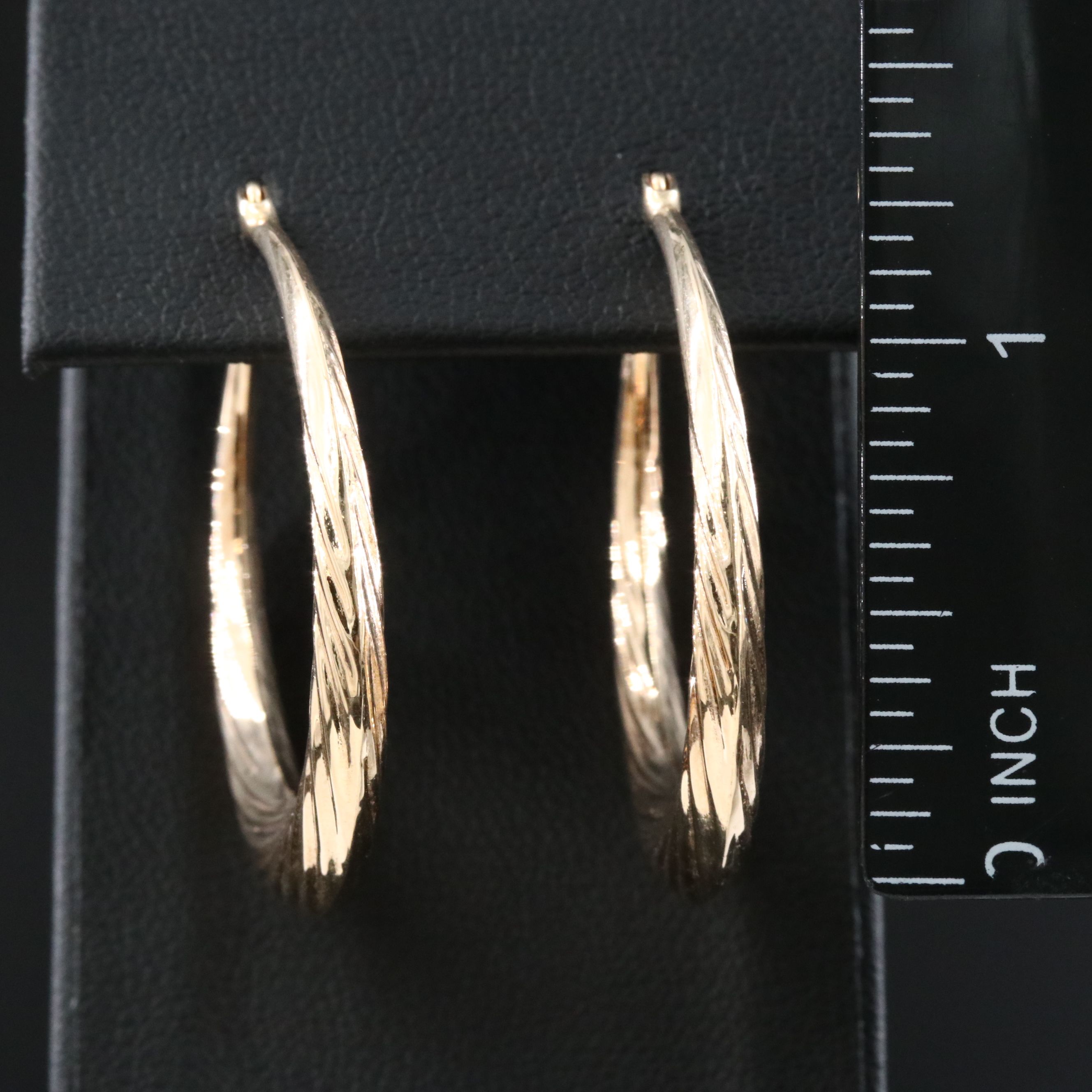 14K Fluted Hoop Earrings