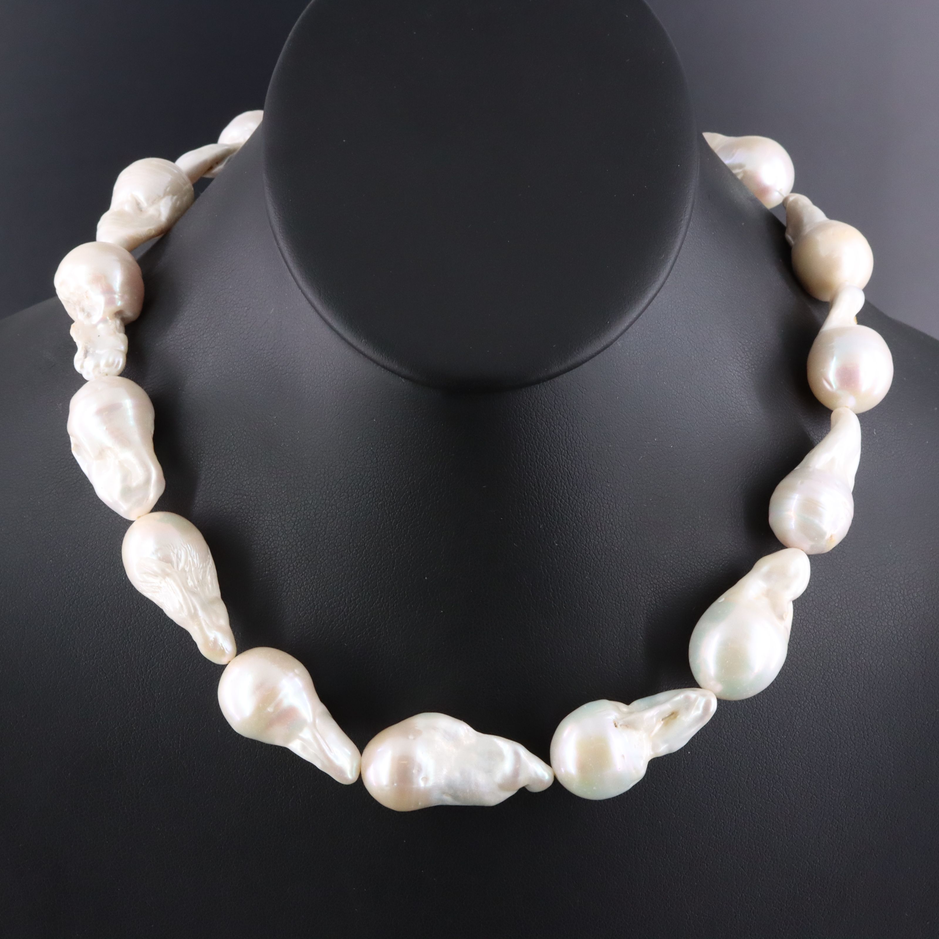 Pearl Necklace with 14K Clasp