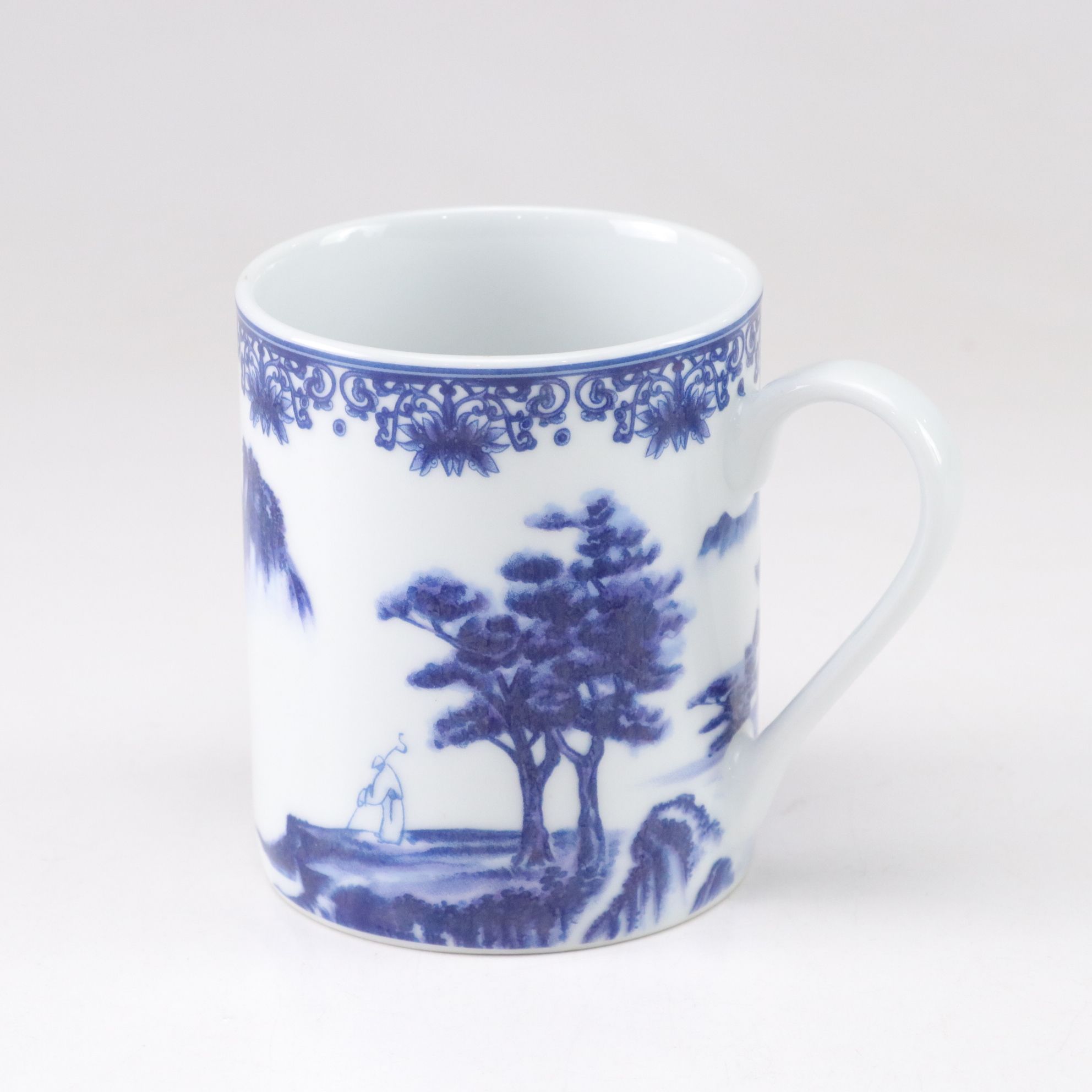 Chinese "Canton Blue" Dinnerware Collection with Serving Pieces