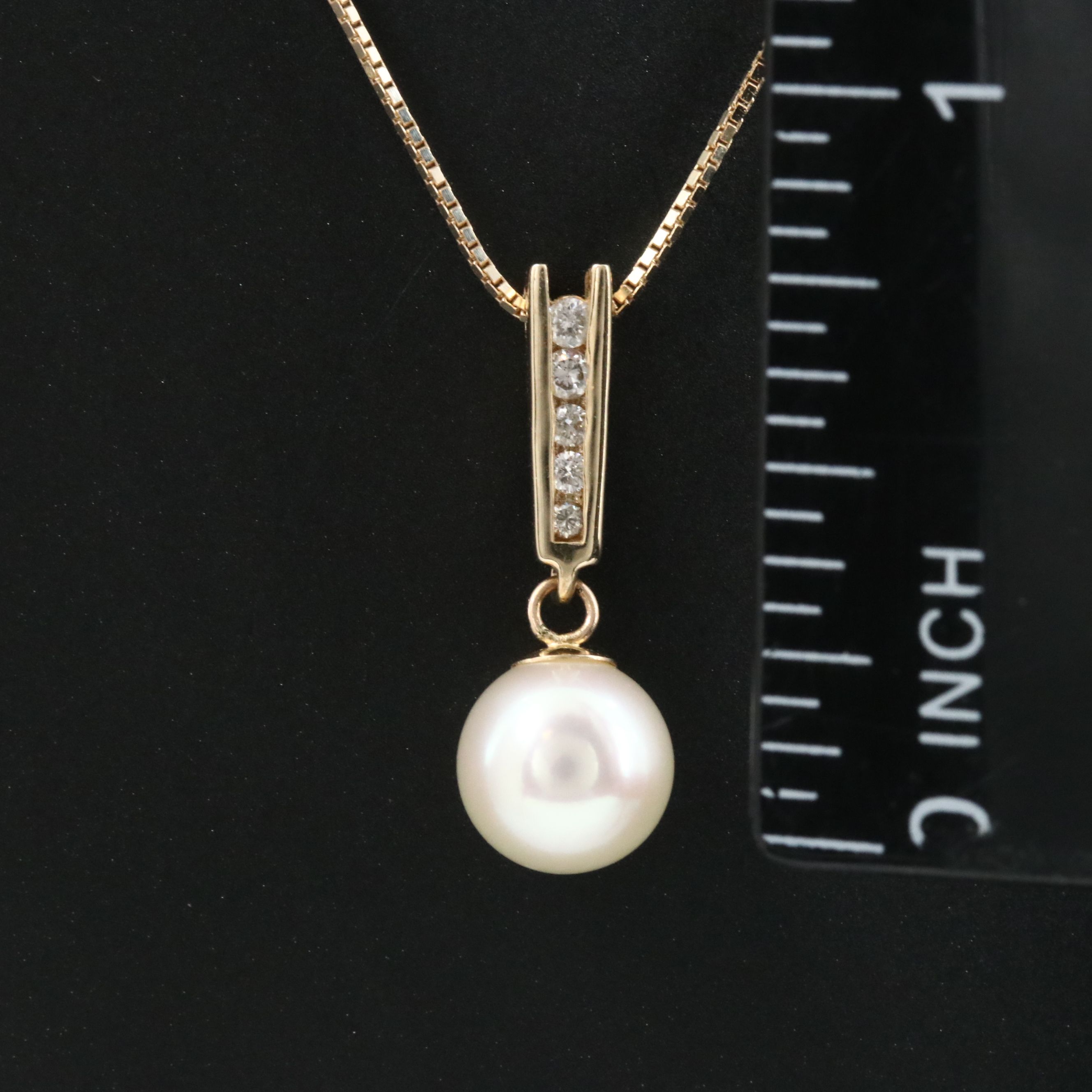 14K Pearl and Diamond Pendant Necklace