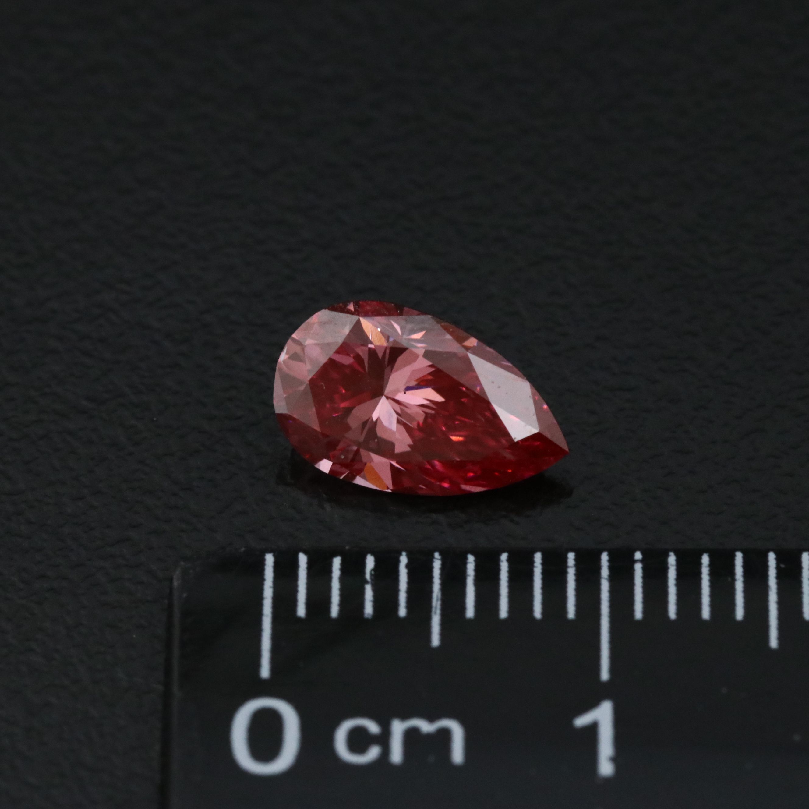 Loose 1.19 CT Lab Grown Fancy Vivid Pink Diamond with IGI Report