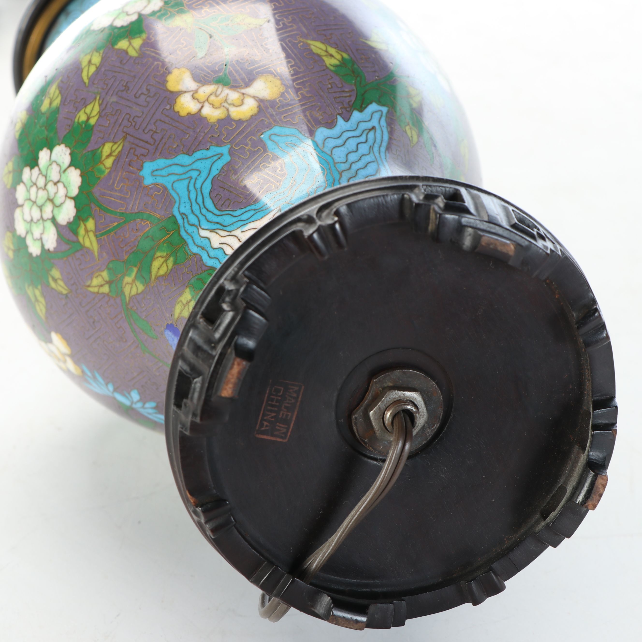 Chinese Purple and Blue Floral Cloisonné on Brass Table Lamp