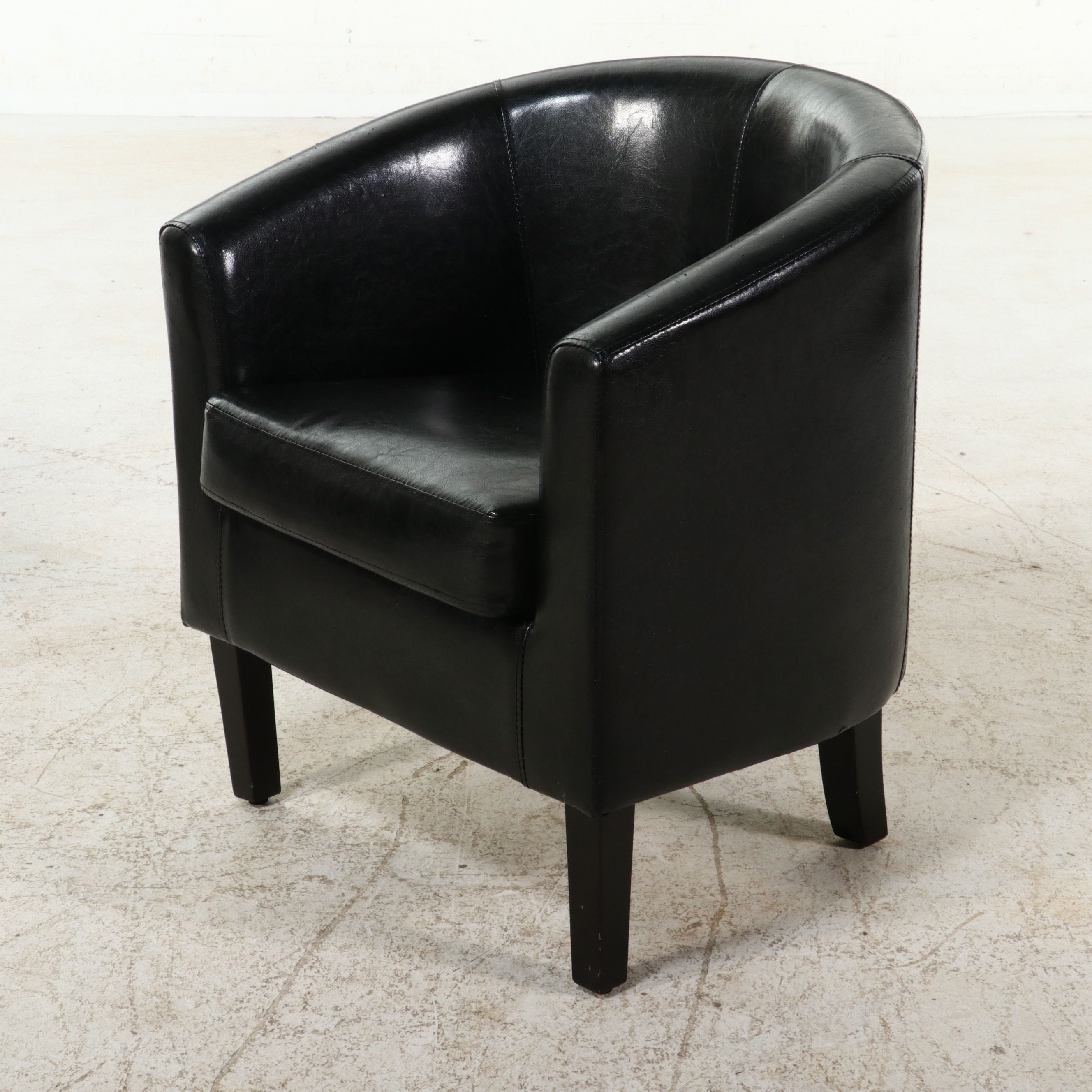 Pair of Contemporary Faux Leather Barrel-Back Club Chairs, 21st Century